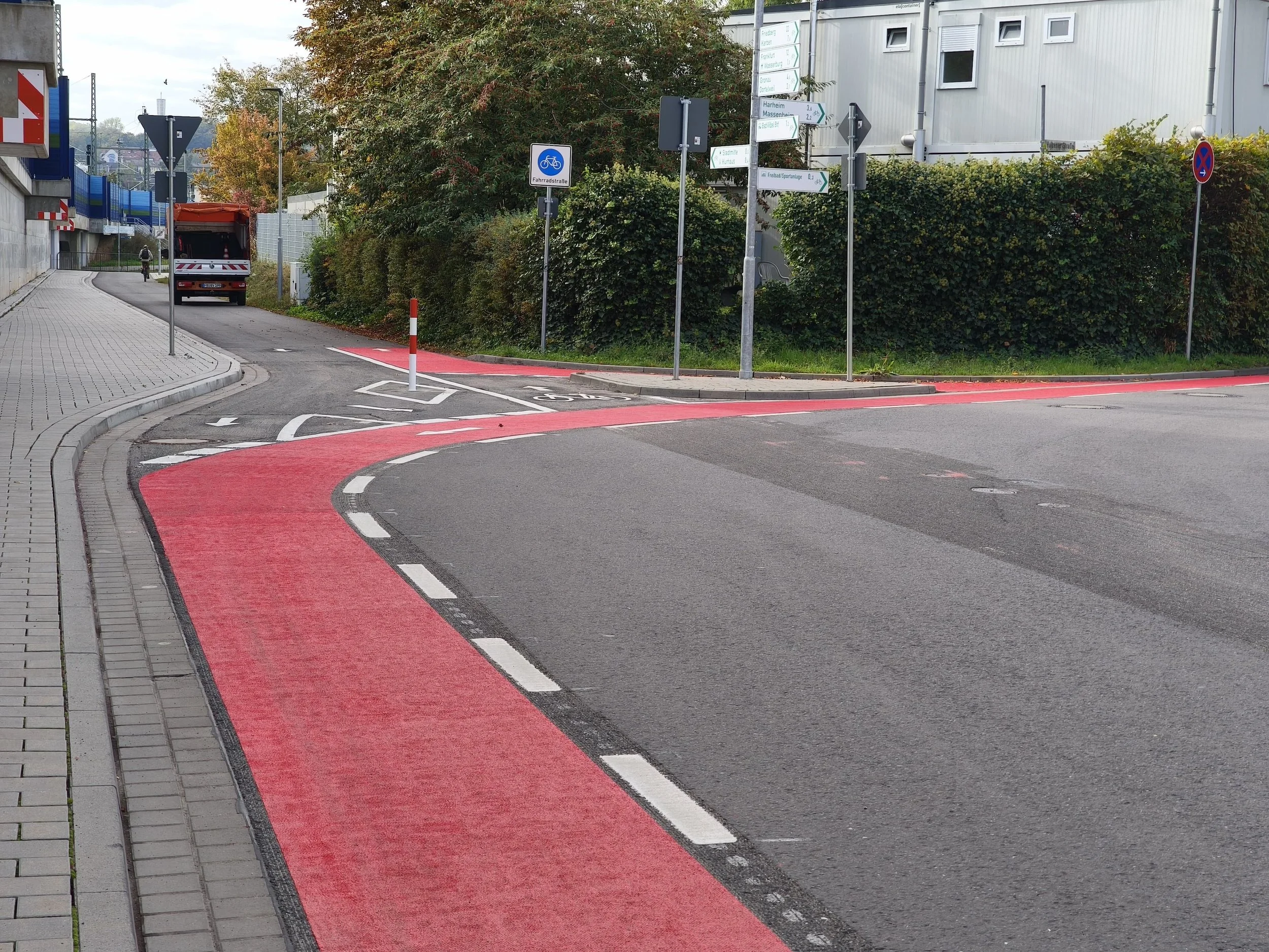 Stadt Bad Vilbel passt Verkehrsführung am Sportfeld an