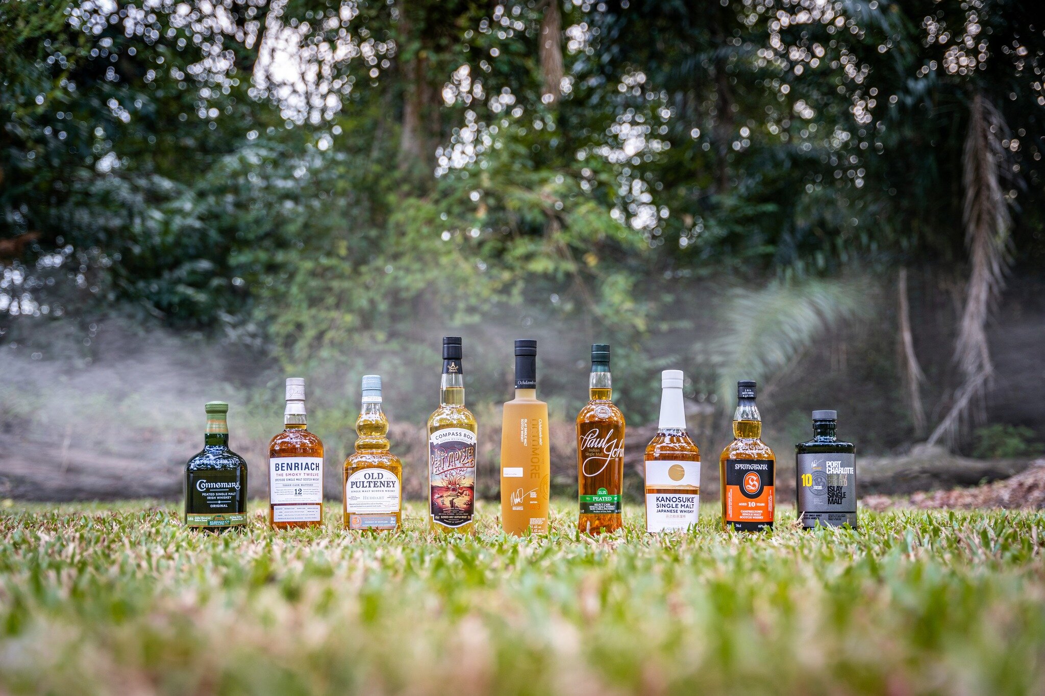Unearthing the fun of peat with our latest edition - For Peat's Sake! 🌿🔥

Peated whiskies? They're the rule-breakers, the edgy cousins in the whisky family. However, there is always more to them than just smoke! Where the peat is from, how much it 