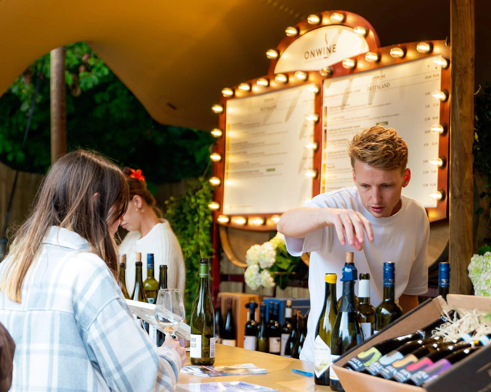 AWF_26-374-ONWINE.jpg