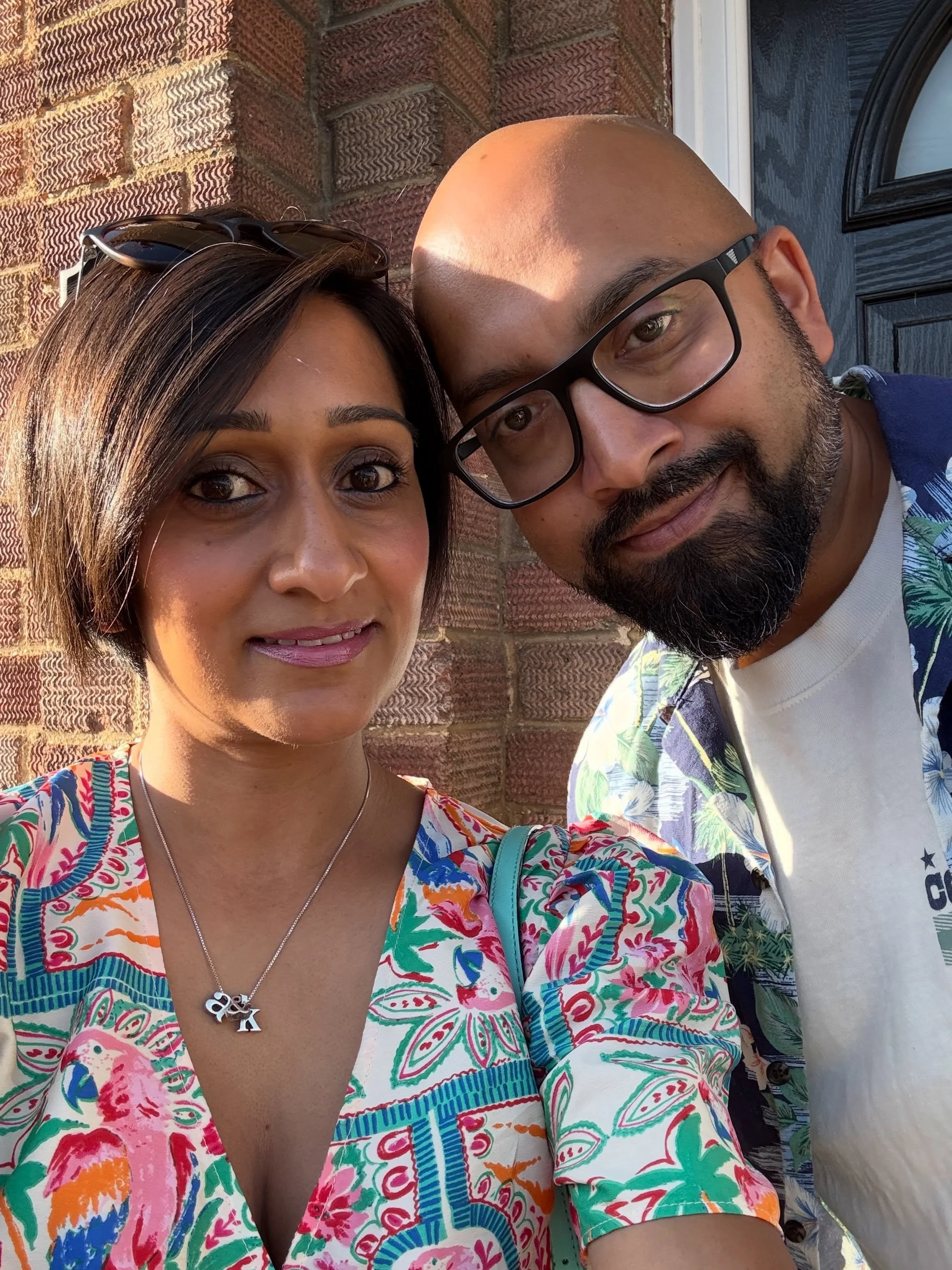 🥳 Happy 18 years wedding anniversary Big A! 🥳 
18 years ago today I left the comforts of Coventry (😂) for Cambridge&hellip;

I had known Big A for 6 months before he proposed. 
We were engaged with a big fat Indian engagement within 6 months and t