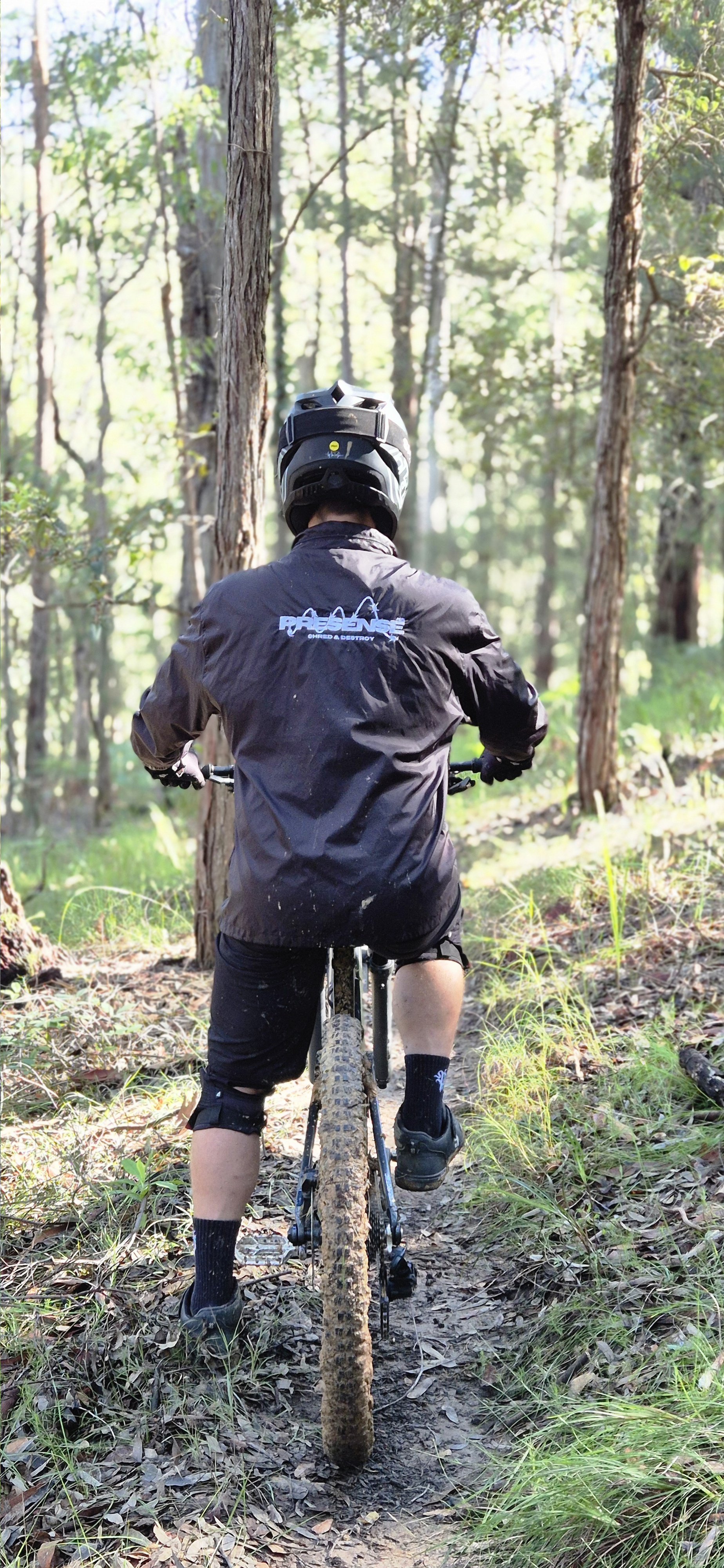 windbreaker 2..jpg