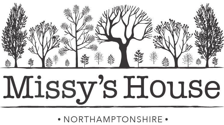 Missy&#39;s House - Self Catering Accommodation  in  Rural Northamptonshire