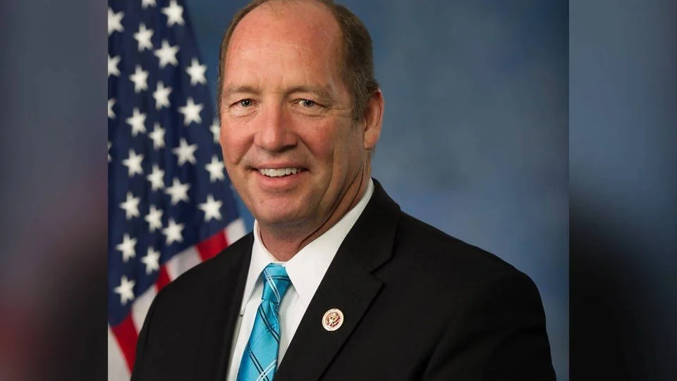 Congressional headshot of Ted Yoho