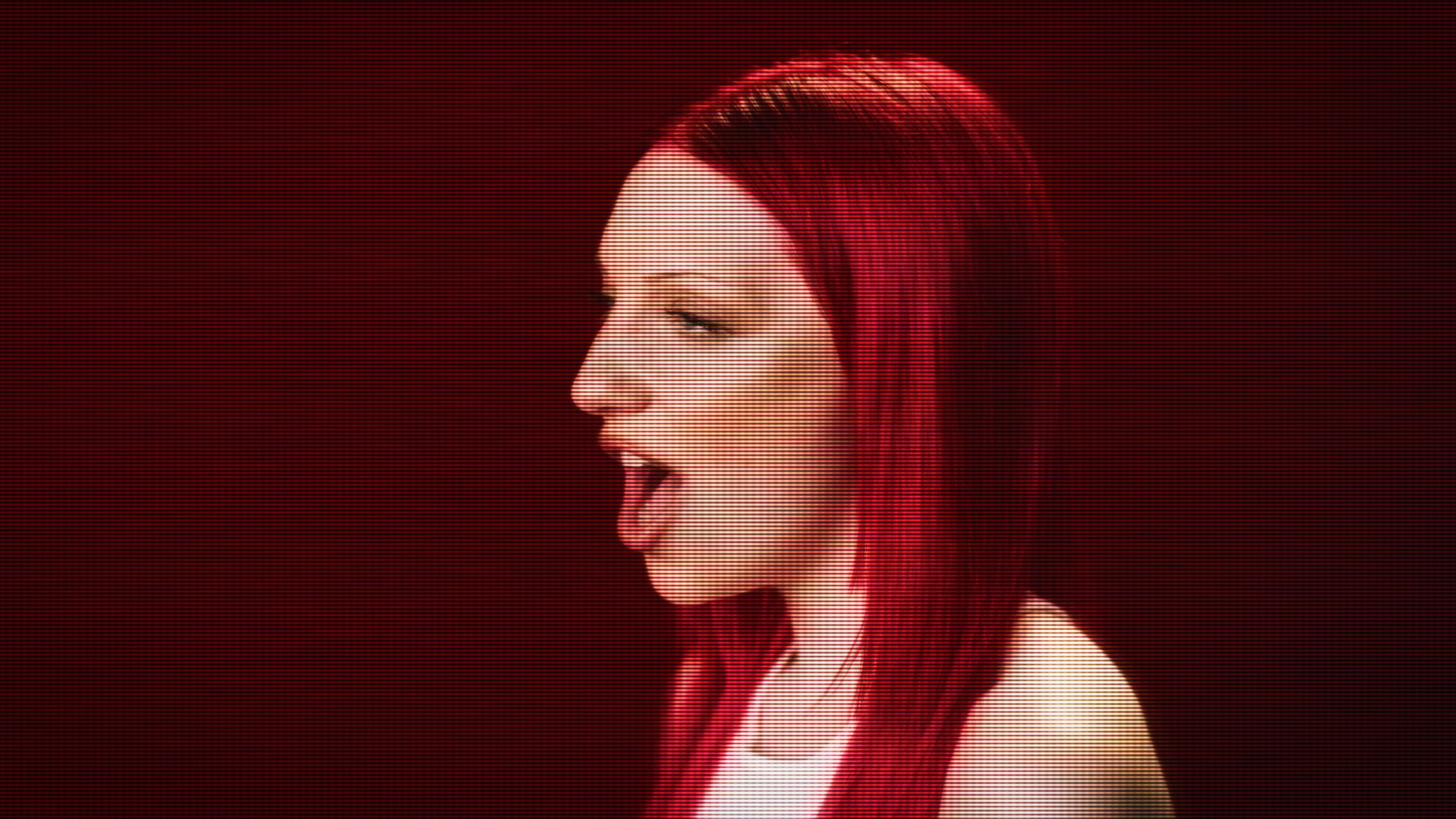 SOPHIE HORIZONTAL CUTDOWNS.00_02_14_15.Still019.png