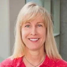 Headshot of Kelli Komro