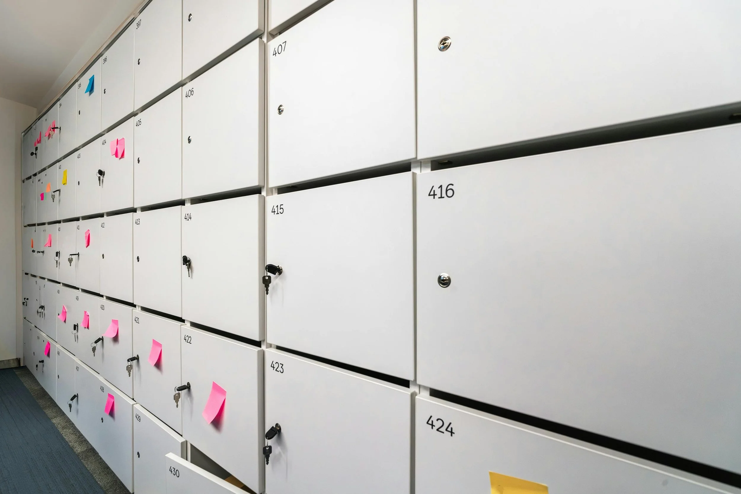 Five low-tech ways to reach your frontline team for real