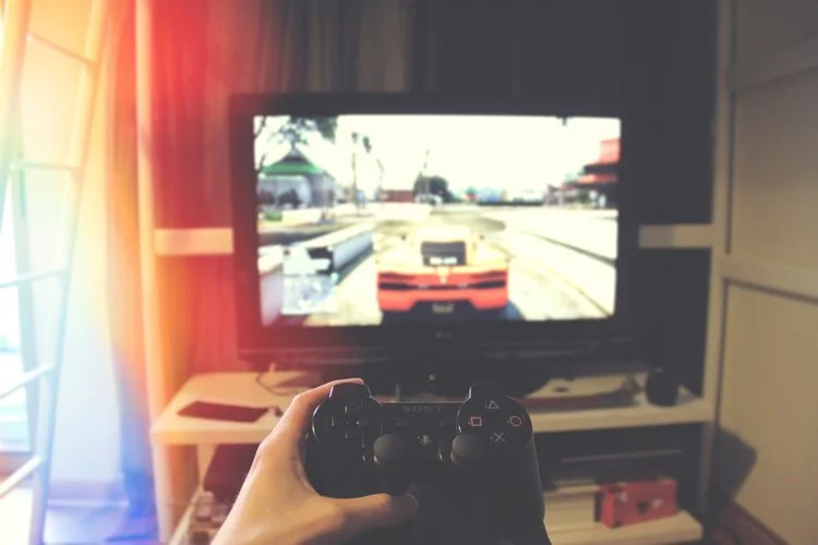 Can Video Games Actually Make Students Better Multitaskers?