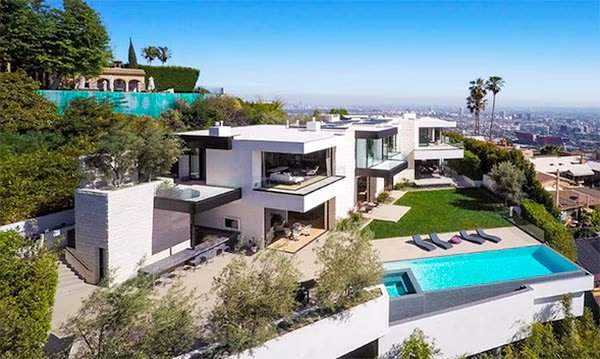 Questioning Self-Worth in a World Obsessed with Wealth