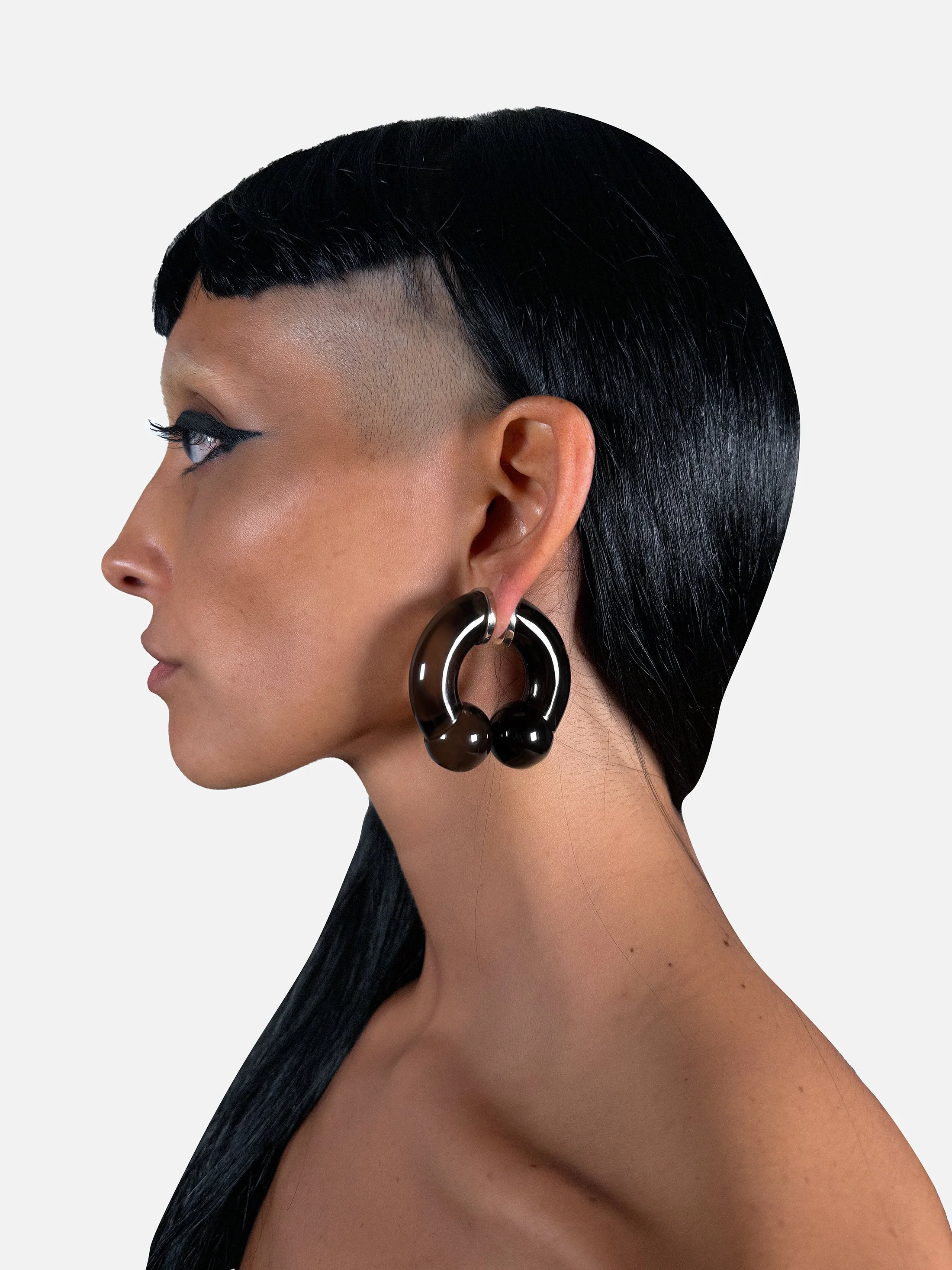Kiska Lab_Abyss_earring_2.jpg