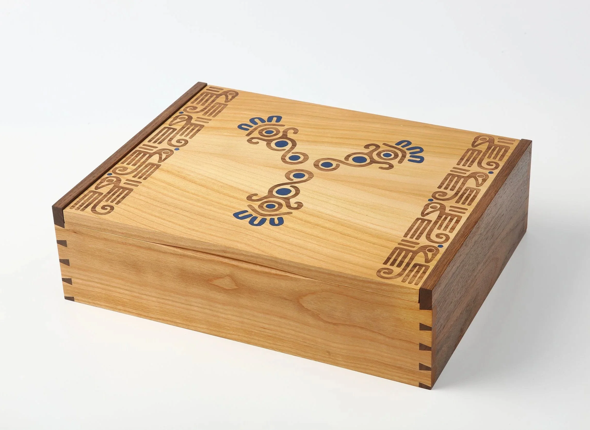Olly+Stephens+box1.jpg