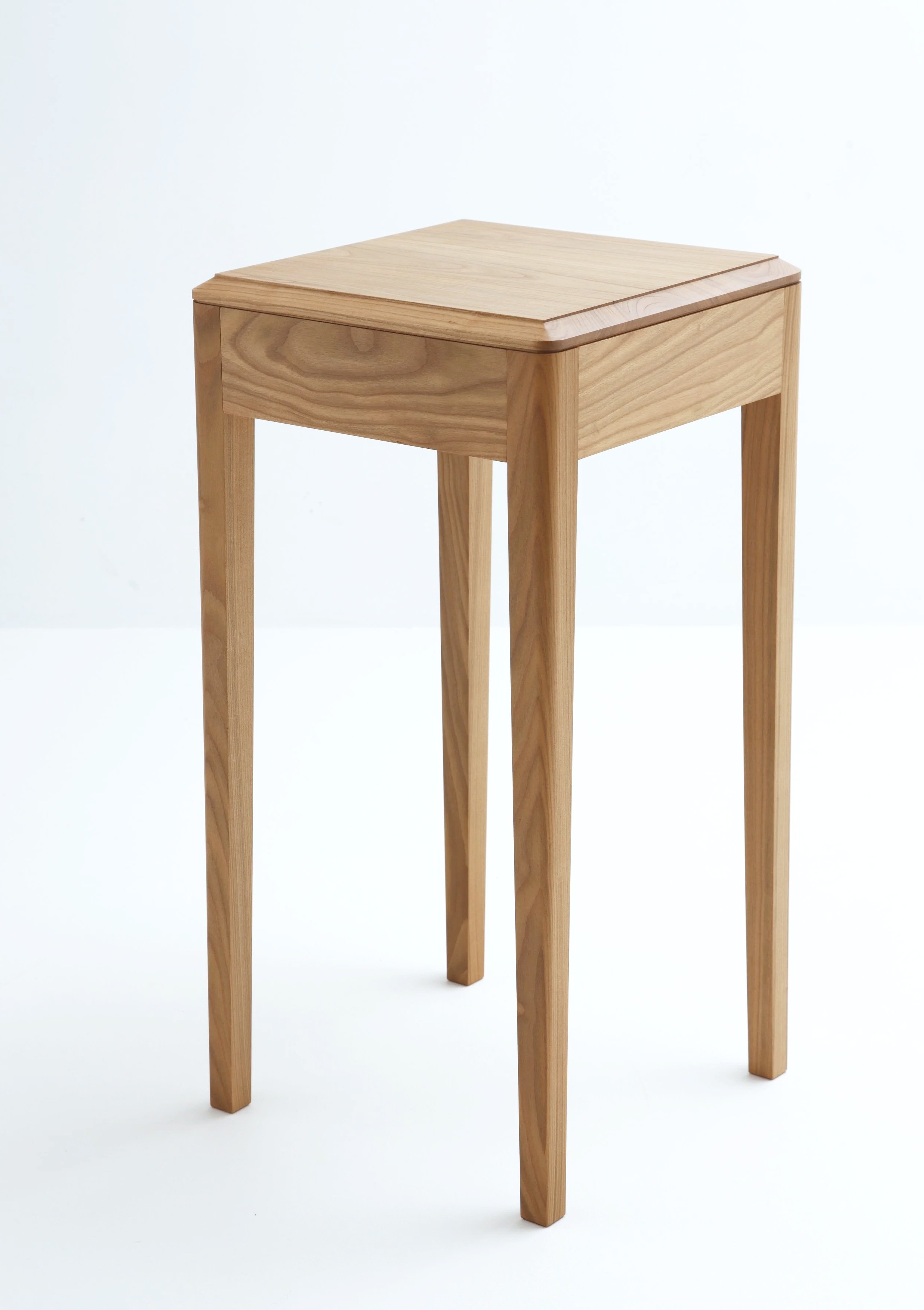 Sophia+Table005.jpg