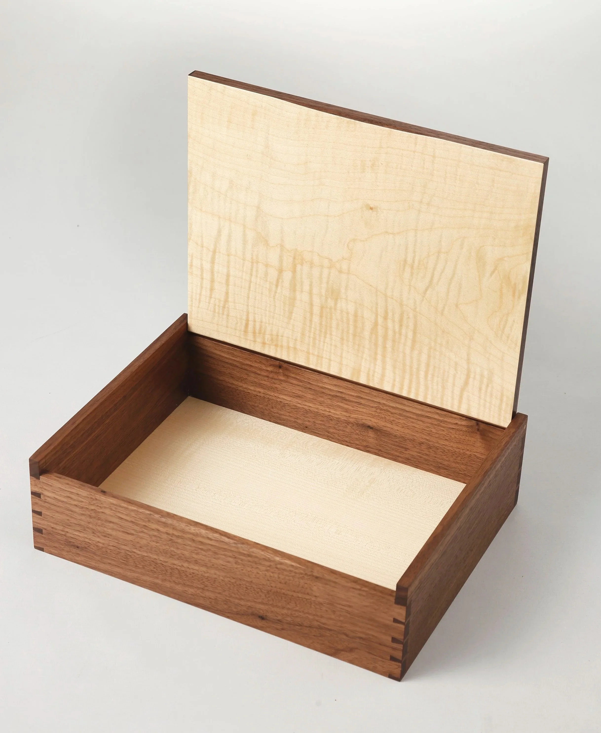 Mark+Box_007.jpg
