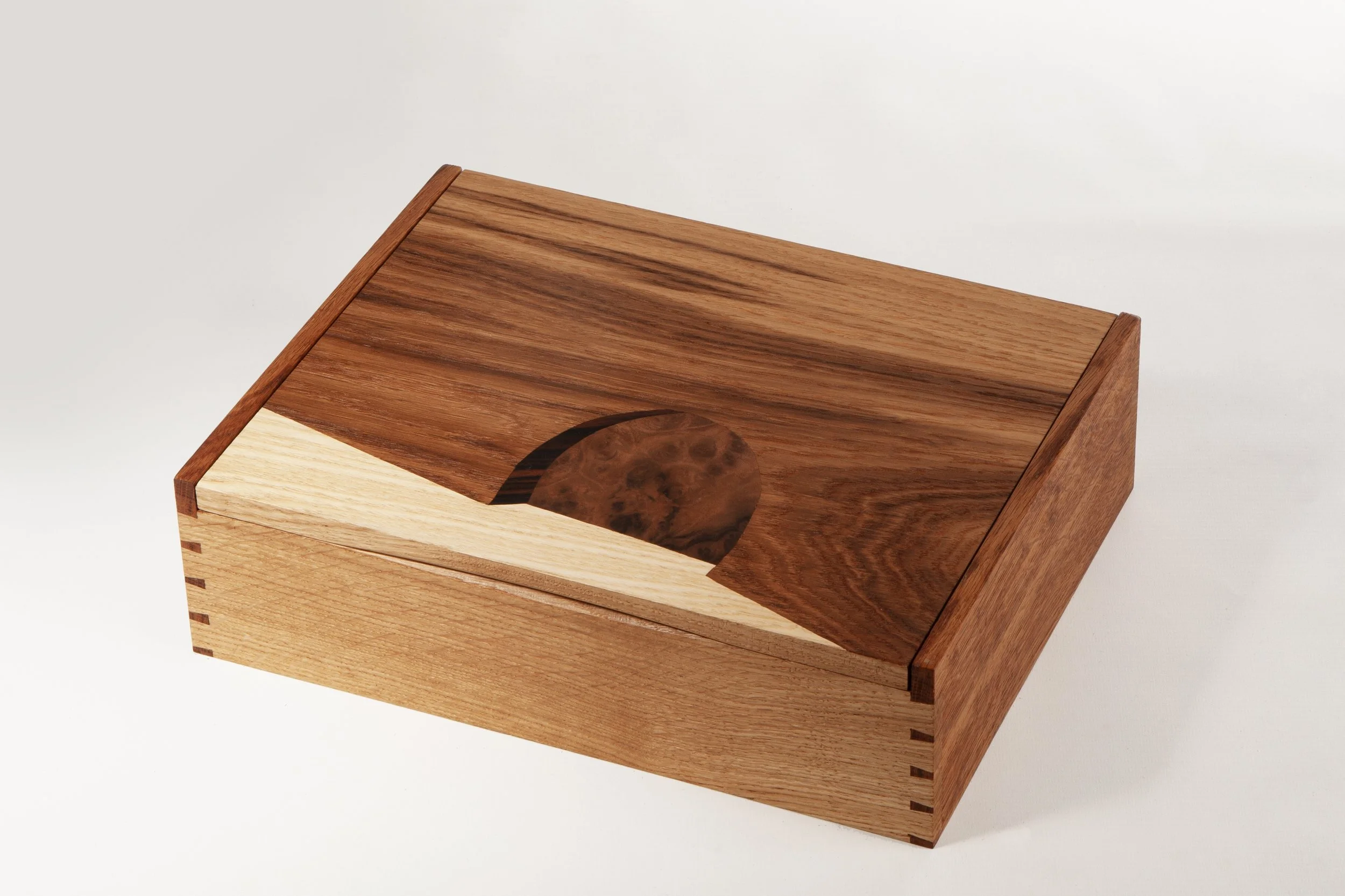 Dani box 1.jpg