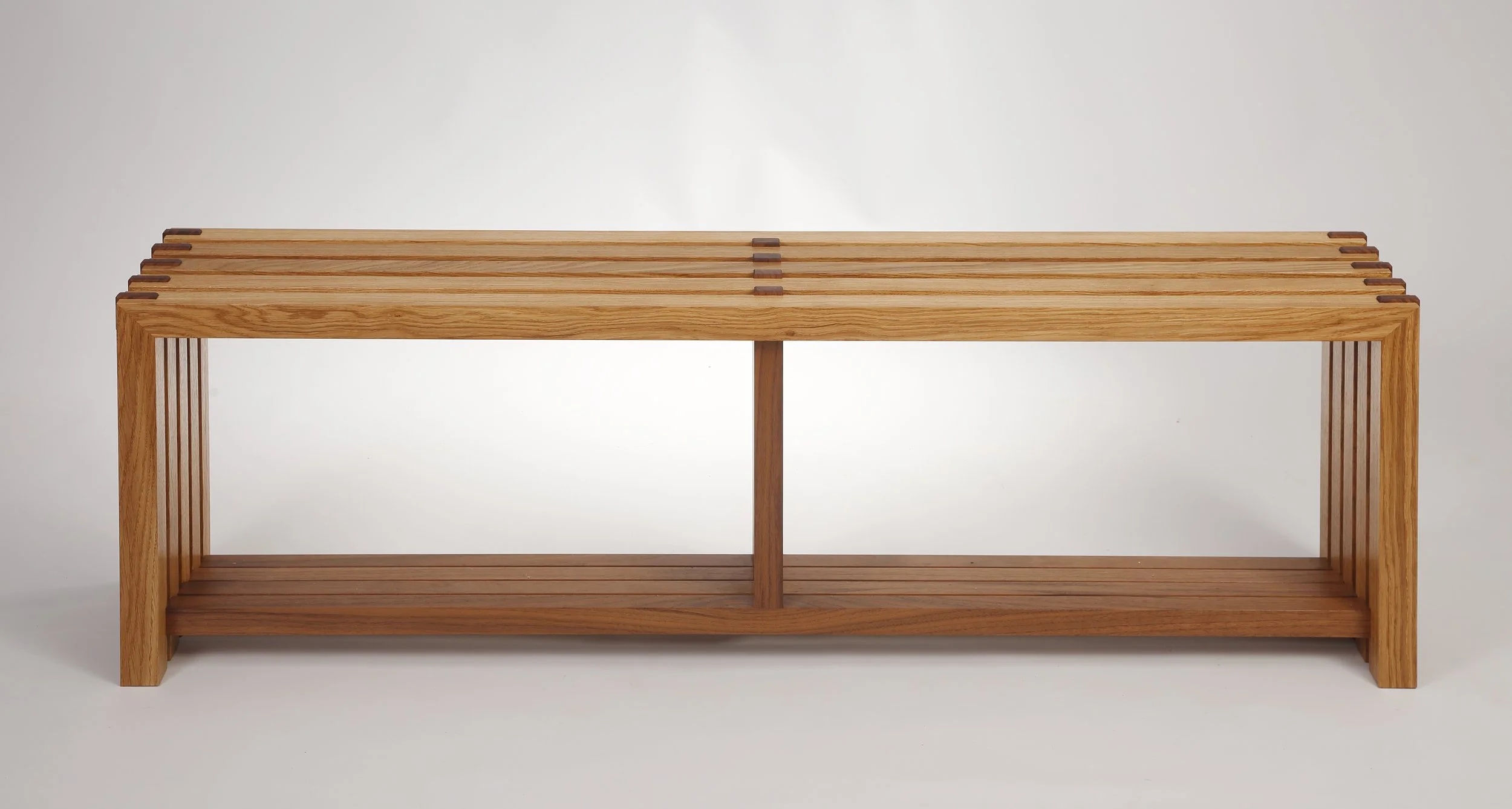 Tom bench_004.jpg