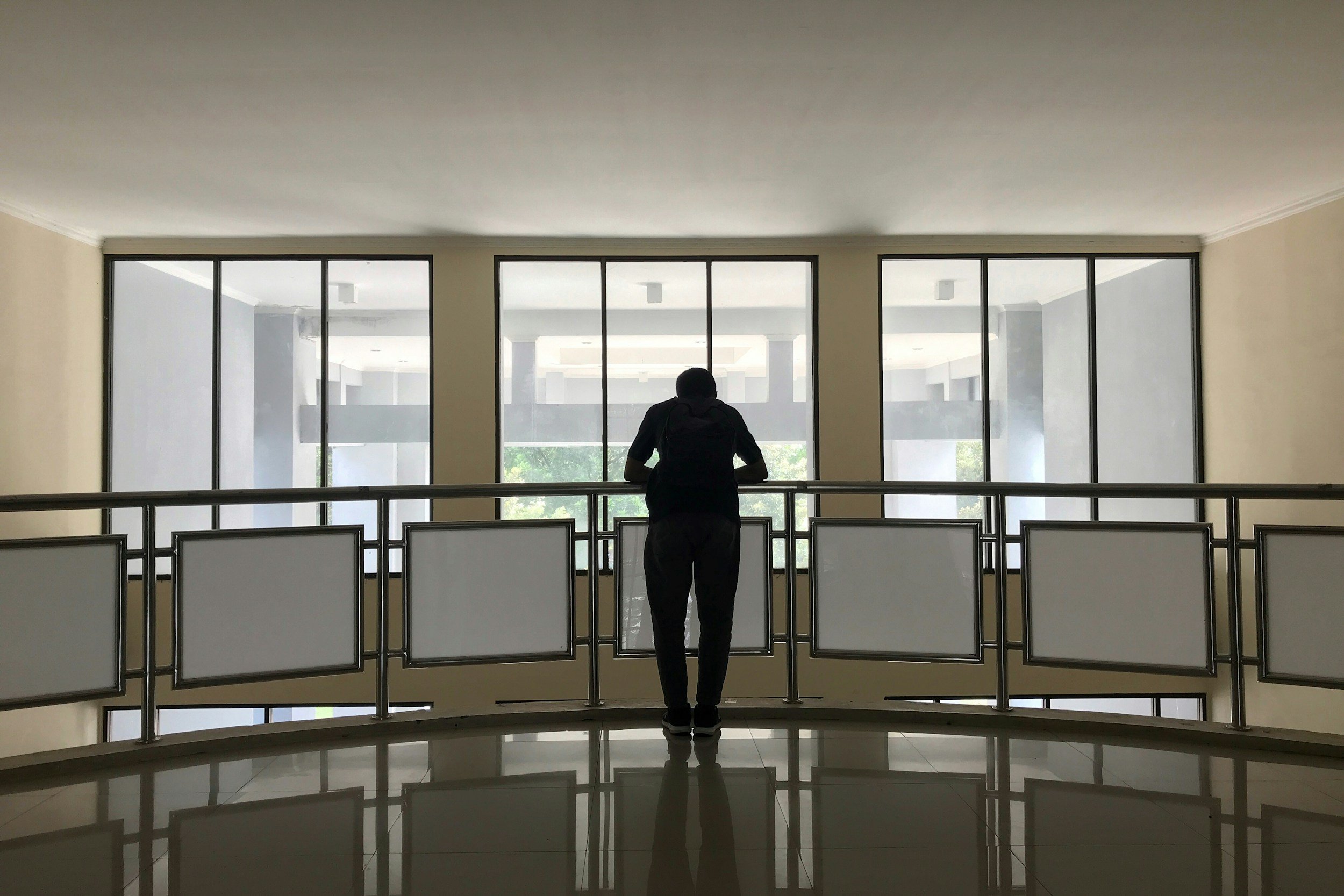 Why I Stopped Building My Business in a Bubble