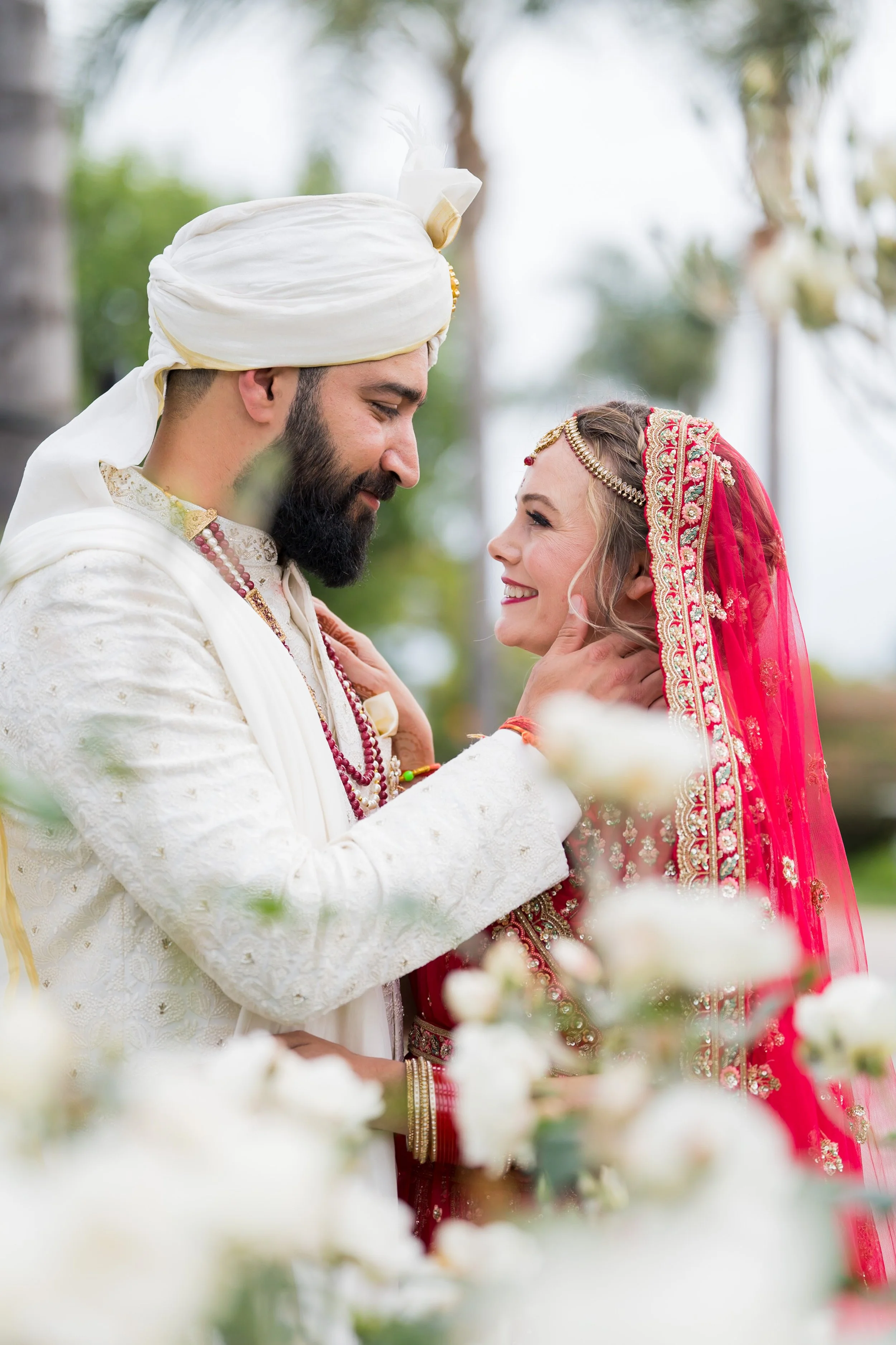 03-kirsten_sid-Coastal_indian-fusion-wedding-carlsbard.jpg