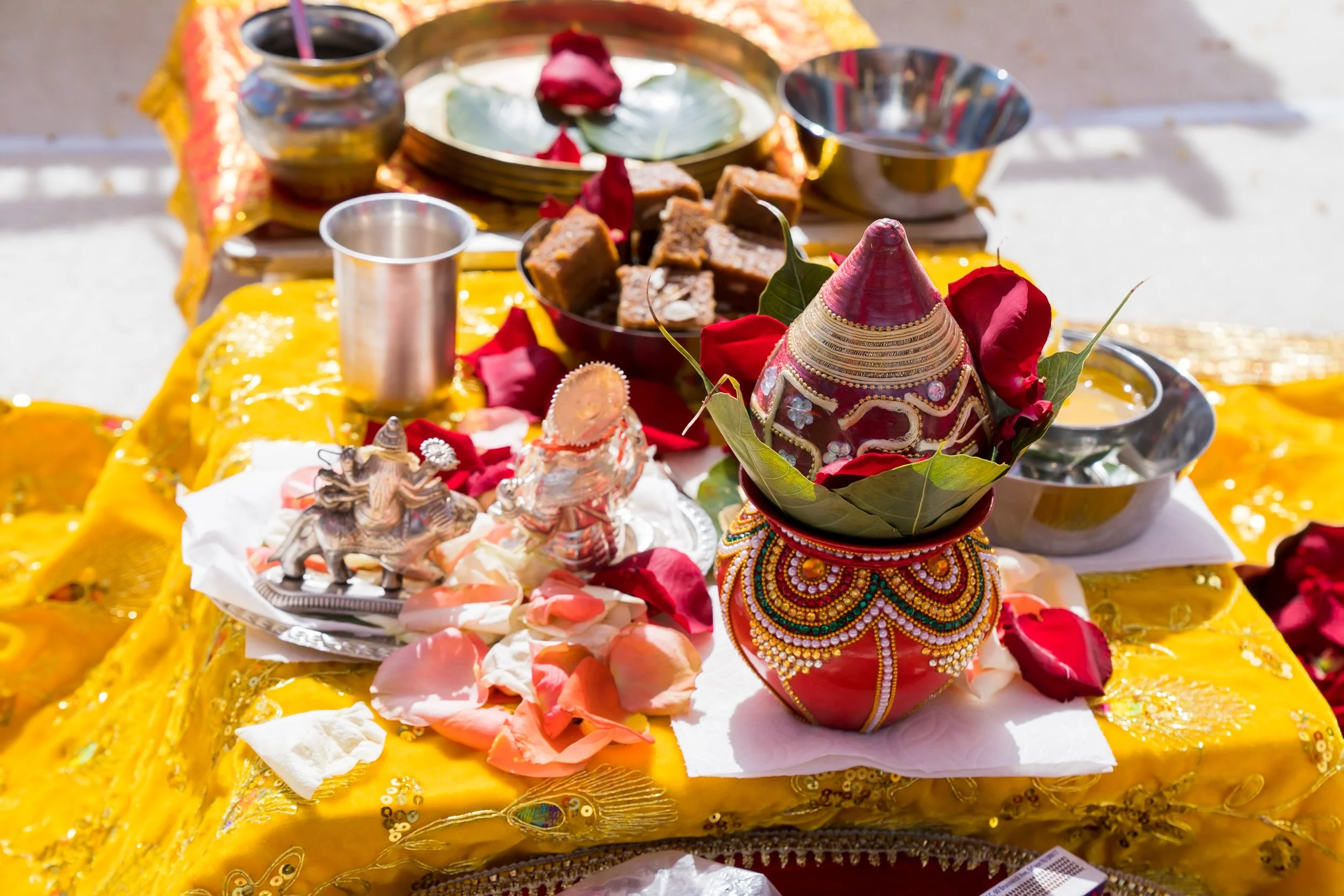 10-kirsten_sid-Coastal_indian-fusion-wedding-carlsbard.jpg