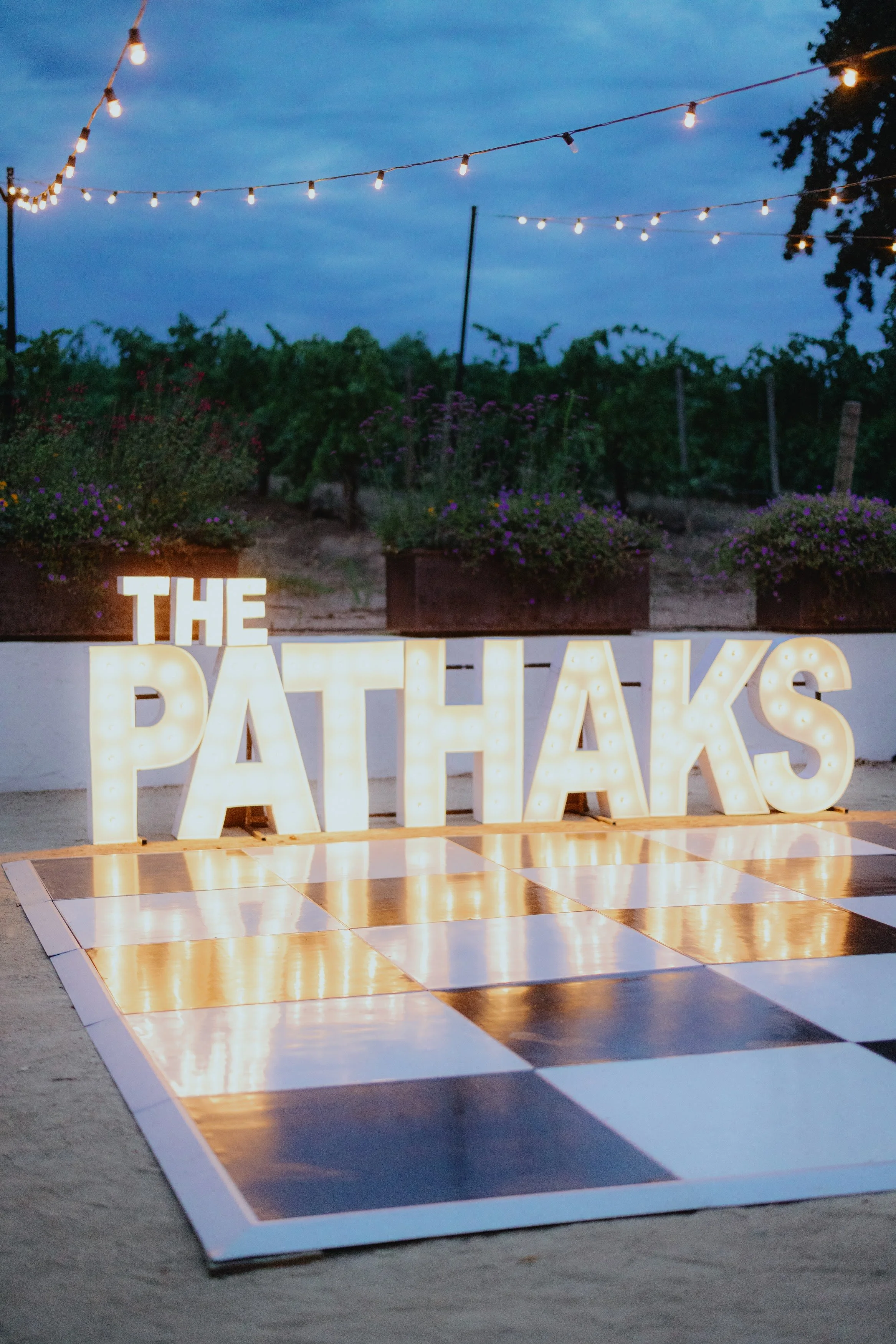 11-jordan-aakash-coquelicot-wines-fusion-wedding.jpg