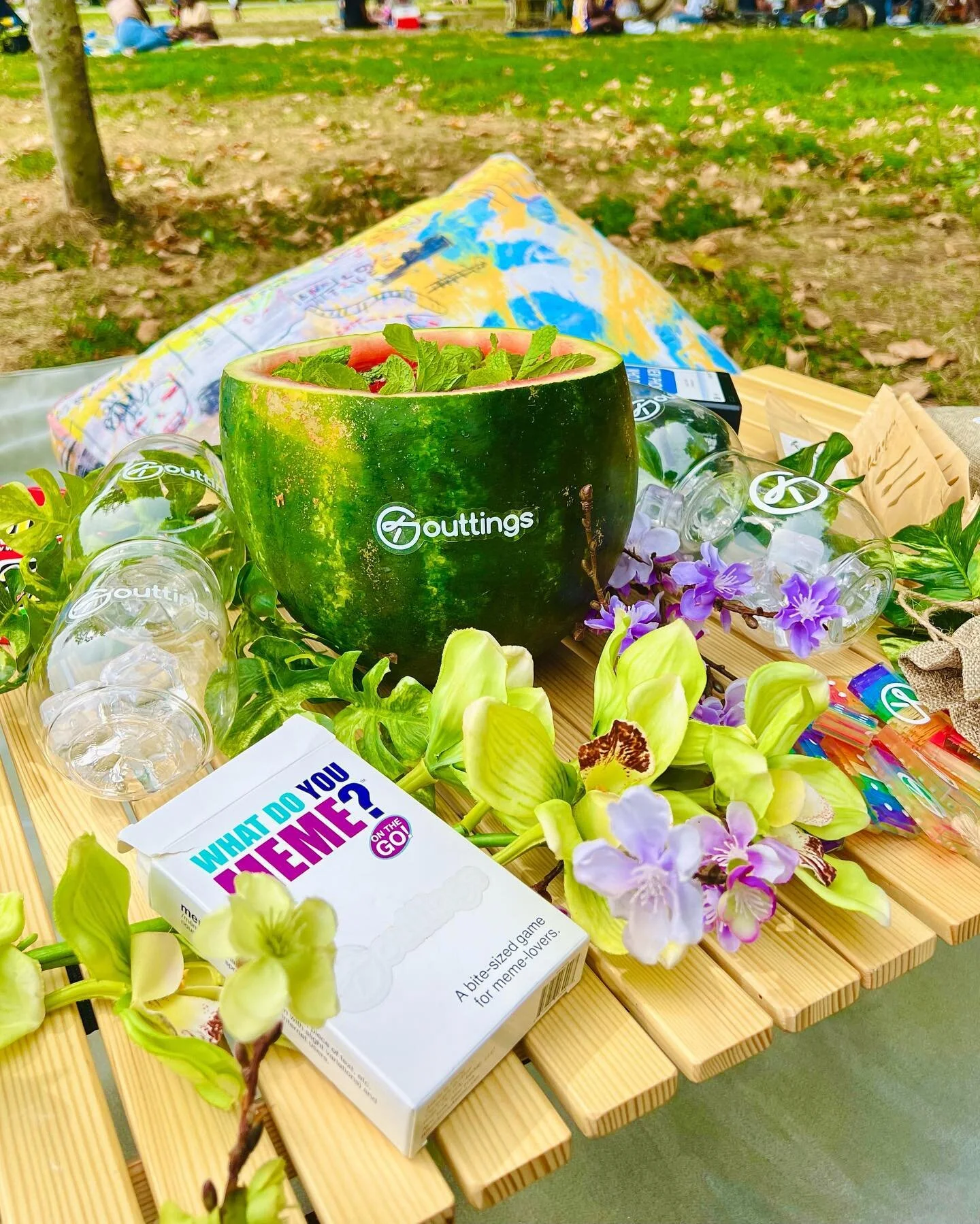 If you think you can beat me at uno your wrong!
Thank you @prospectkickback for having us and providing the vibes! 
.
#uno #outtings #dooutsidebetter