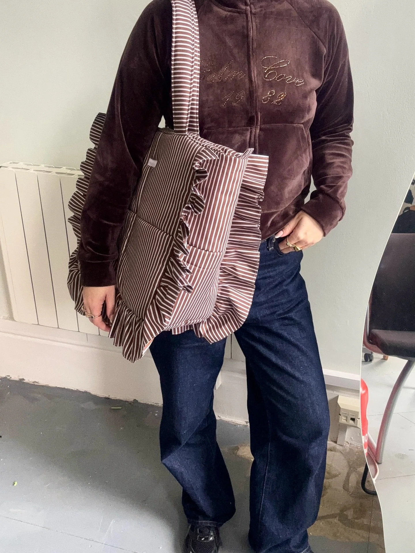 Some newness coming to @saladdaysmarketlondon at @batterseapwrstn this Saturday 🧺

Big Puffy&rsquo;s are here!! All new bags are made from deadstock fabrics I sourced in Paris 🤎 also have a Souvenir Puffy Bowler made from a vintage souvenir tea tow