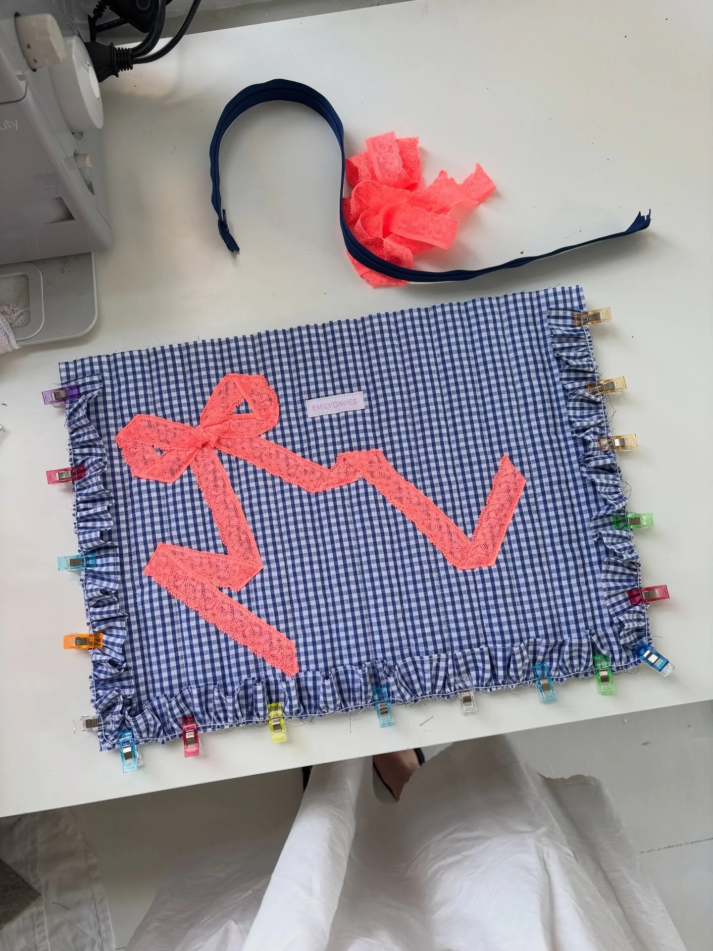 Girlies I&rsquo;ve been making new things 🎀 lots of new pouches coming soon in a brand new design! Each one is different, I&rsquo;ve had so much fun mixing colours and patterns&hellip;.it&rsquo;s my favourite thing to do⭐️ all made from fabric I alr