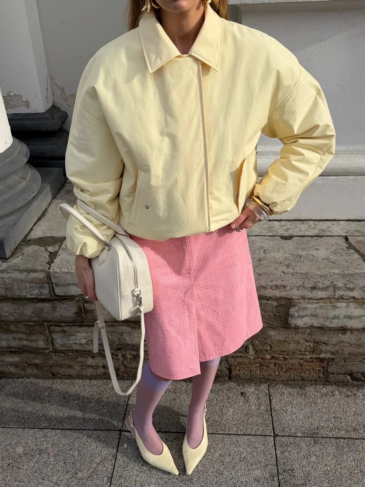 The colour combo inspo pic vs what I made 🎀

I&rsquo;m having so much fun creating gorgeous colour and print combinations!! Which is your favourite??

New pouches coming very soon I promise 👀

(Inpso pics taken from Pinterest)