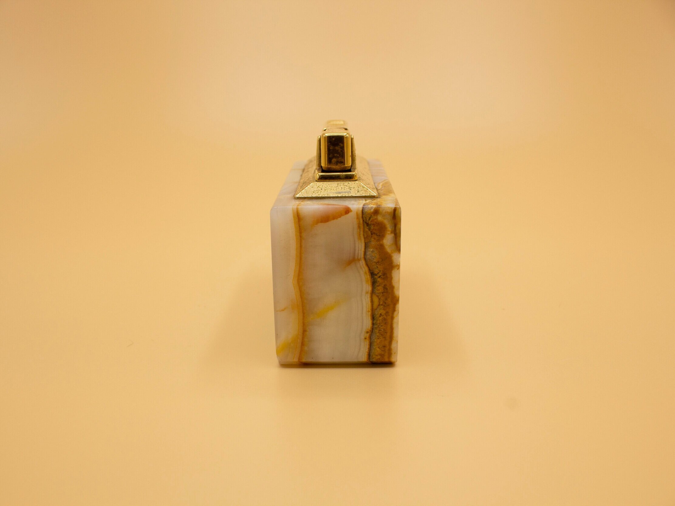 will febreze get rid of cigarette smell Let's be blunt: smoke stinks. Use Febreze Air Effects Heavy Duty to help eliminate  smoke odors, not just cover them up.​