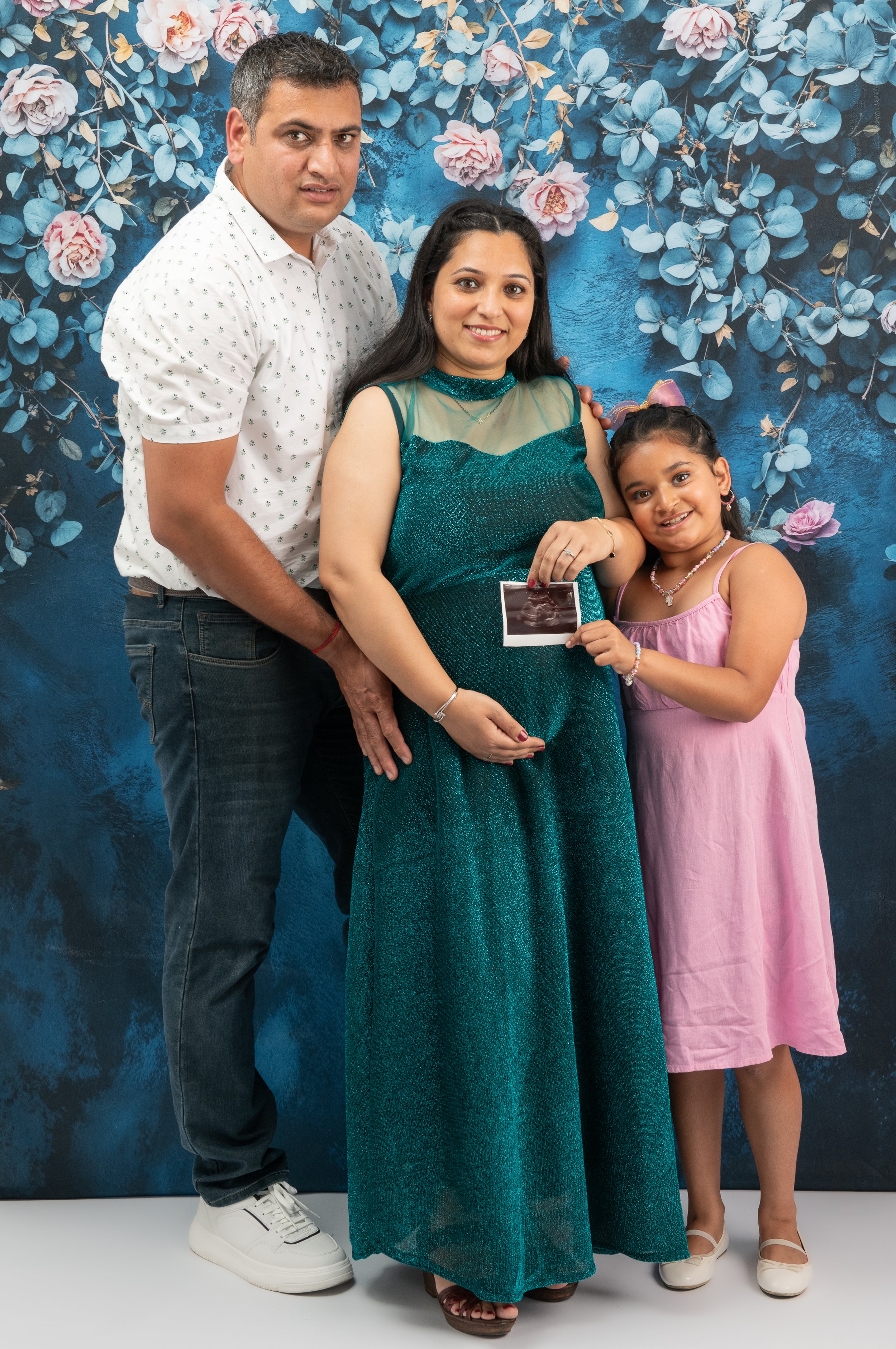 Neha_Takhur_Maternity_-27.jpg