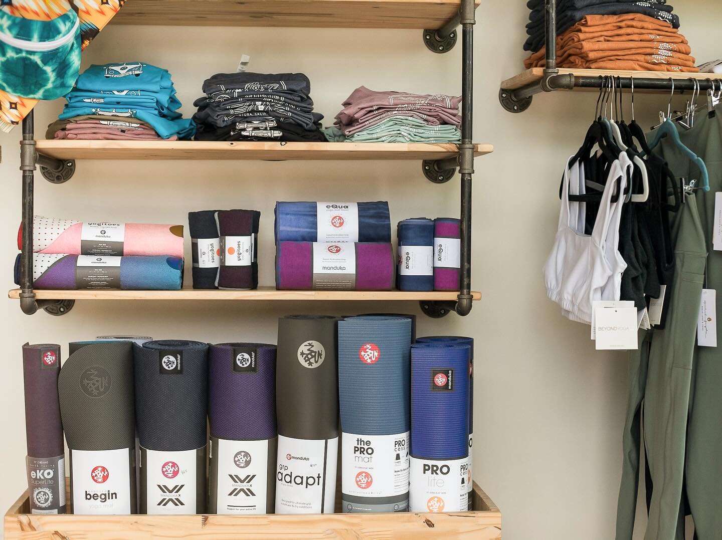 Need some yoga gear? Our retail lounge has you covered 🤗