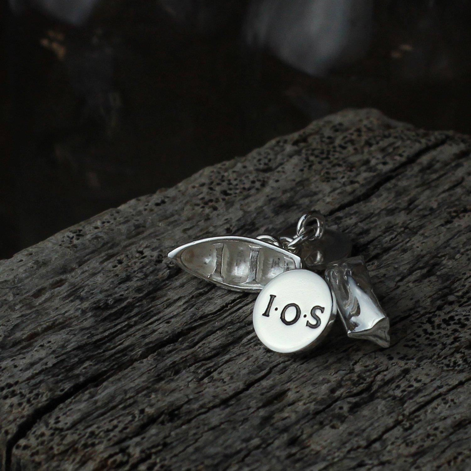 I.O.S  boat cufflinks  Fay Page 