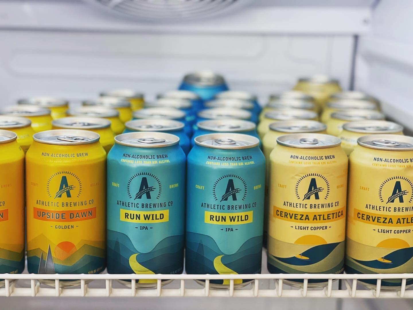 These @athleticbrewing non-alcoholic beers are a great way to compliment our delicious sandwiches, try one today!