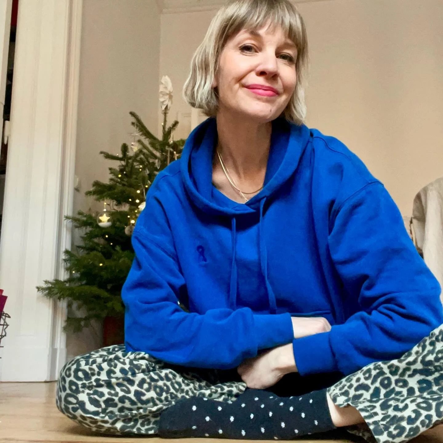 Happy Birthday to me 🩷🎈🩷

Ab heute bin ich frei
Ab heute komm ich an
Ab heute sp&uuml;r ich den Boden
Ab heute heb ich ab

Verstecke mich nicht l&auml;nger
Behalte mehr f&uuml;r mich

Nicht festgelegt 
Nur wahr - f&uuml;r diesen Moment

Scheinbar 