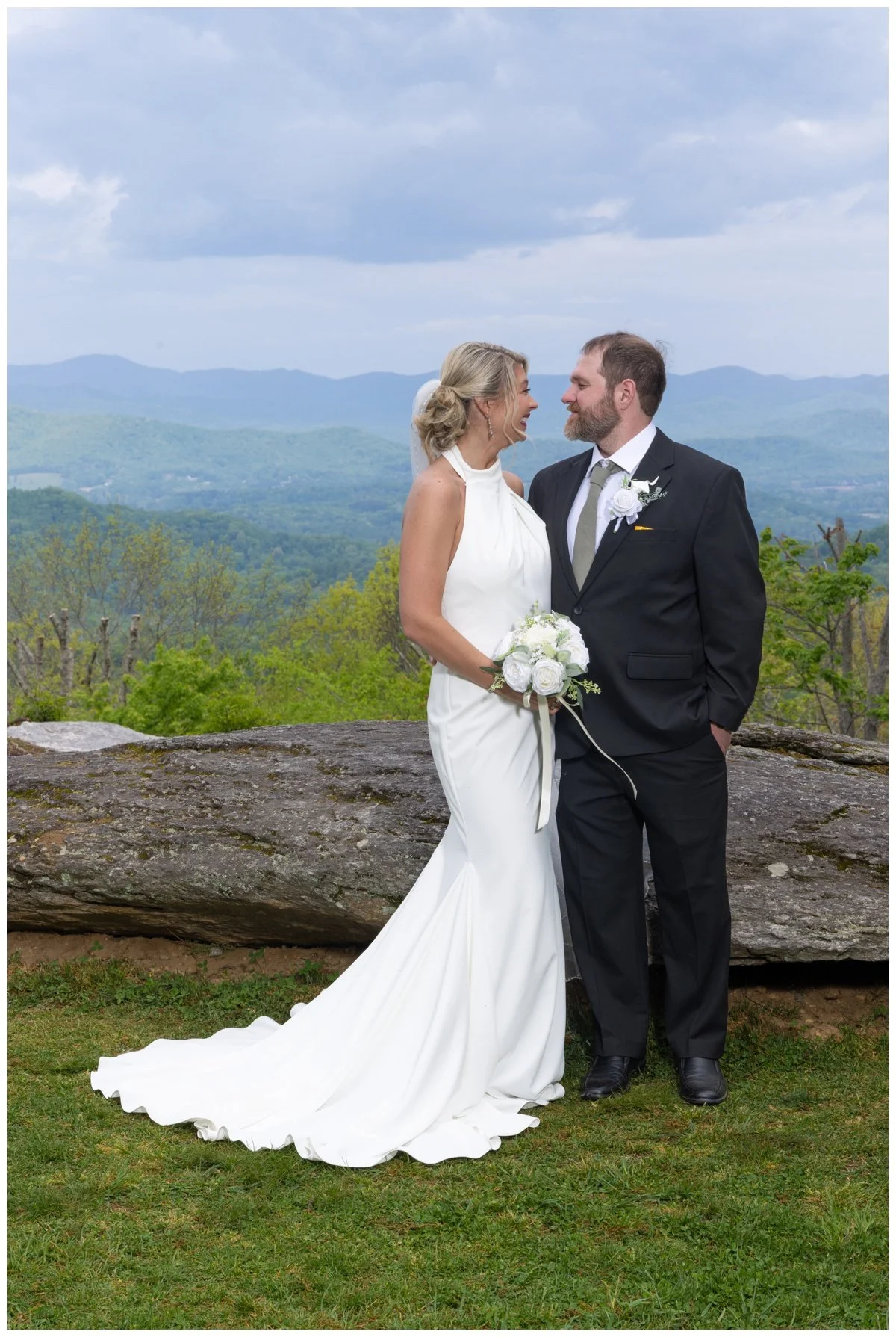 Jump Off Rock Wedding - SSS Studio Asheville 6.jpg