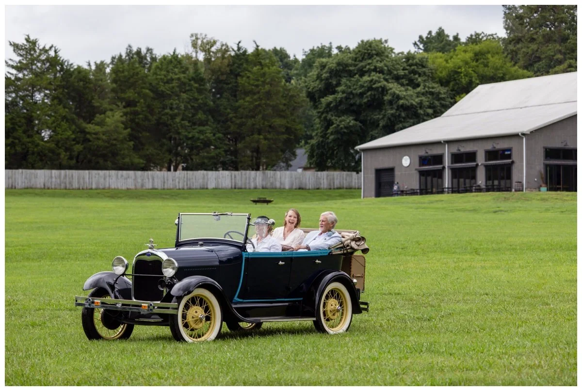 Kinslee Shop Farm Wedding Photography -23.jpg