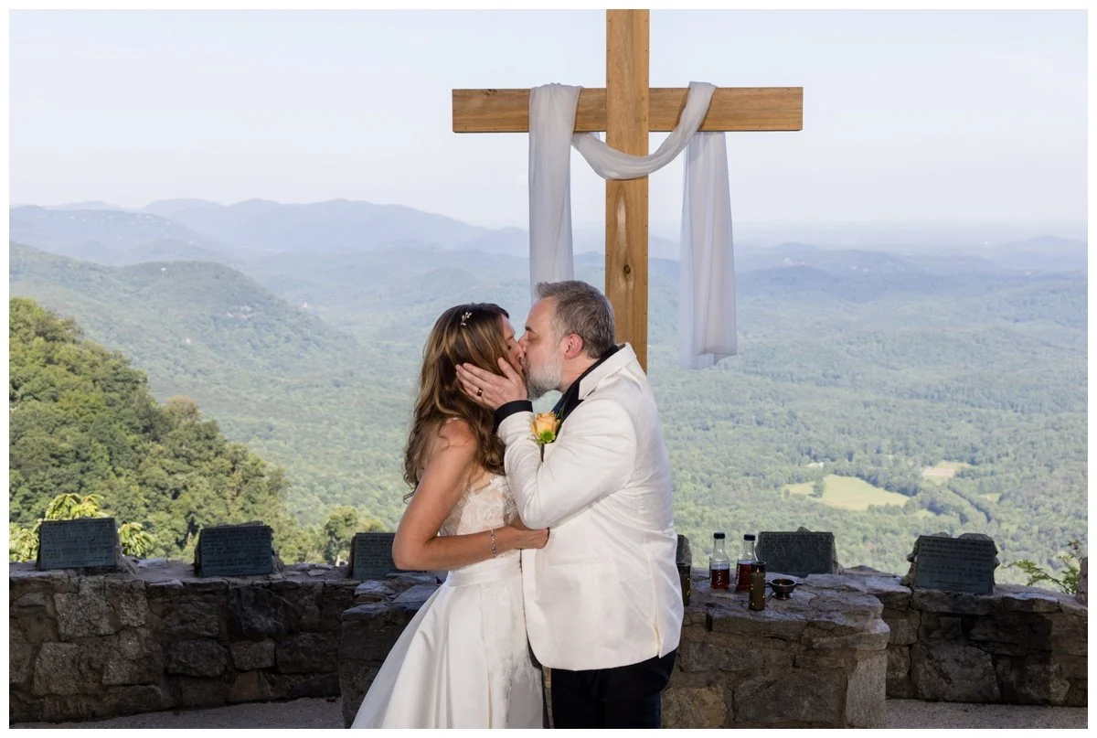Pretty Place Wedding Photographers 9.jpg