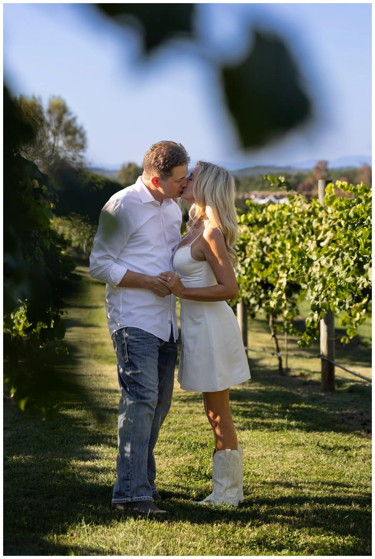 Spinning Leaf Farms Engagement Photos - 4.jpg
