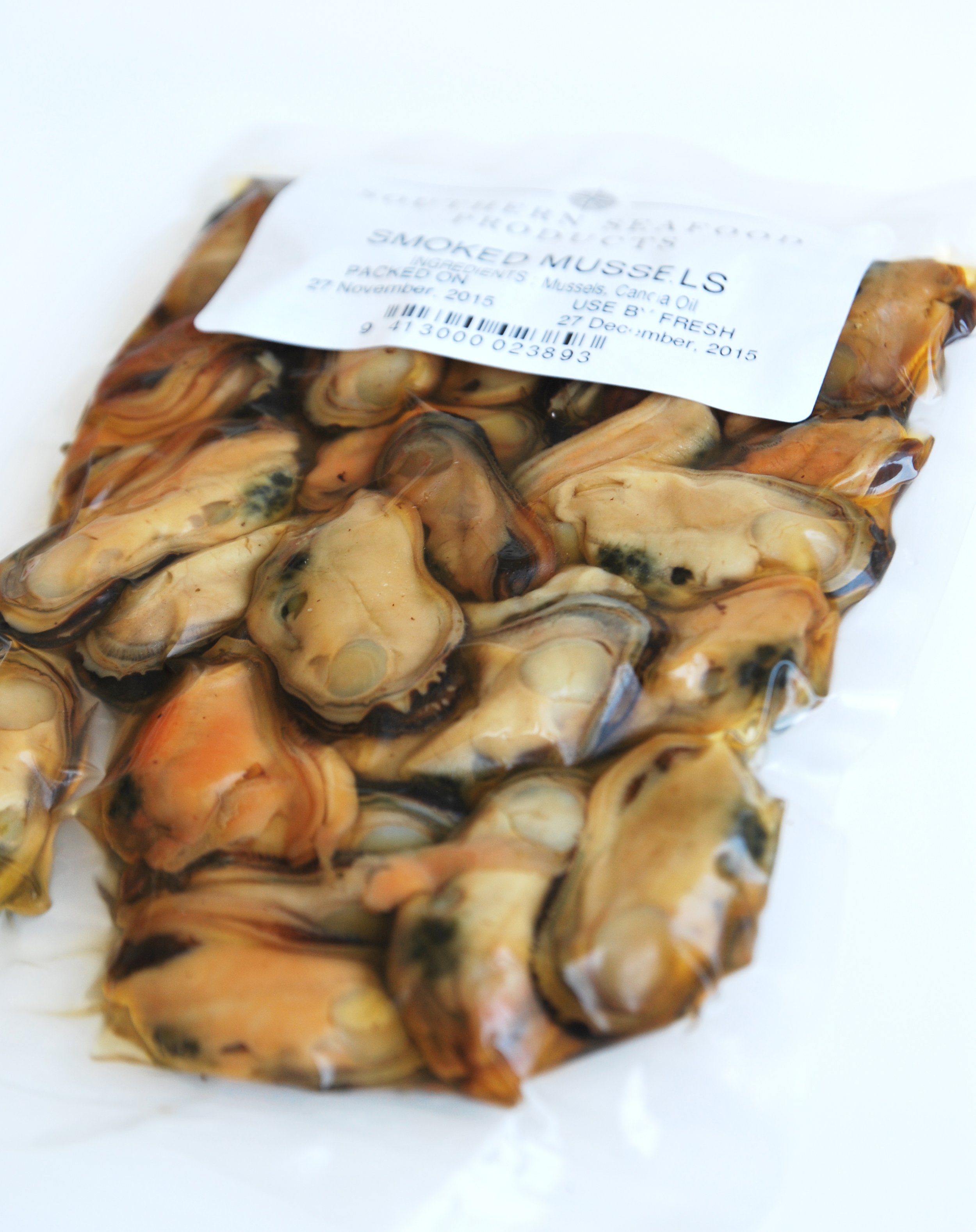 PACKAGED_Mussels_Smoked_Plain2.jpg