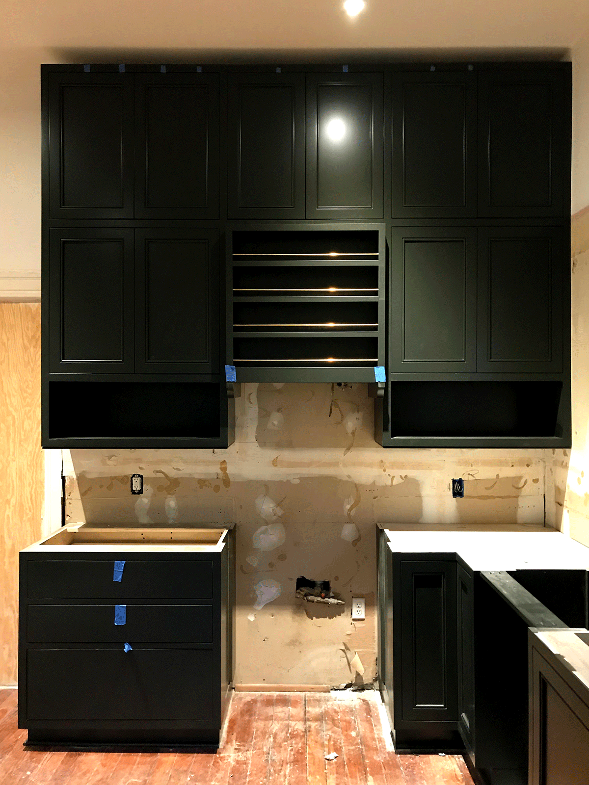 LWJ_interiors-GP-house-contsruction-cabinets-painted