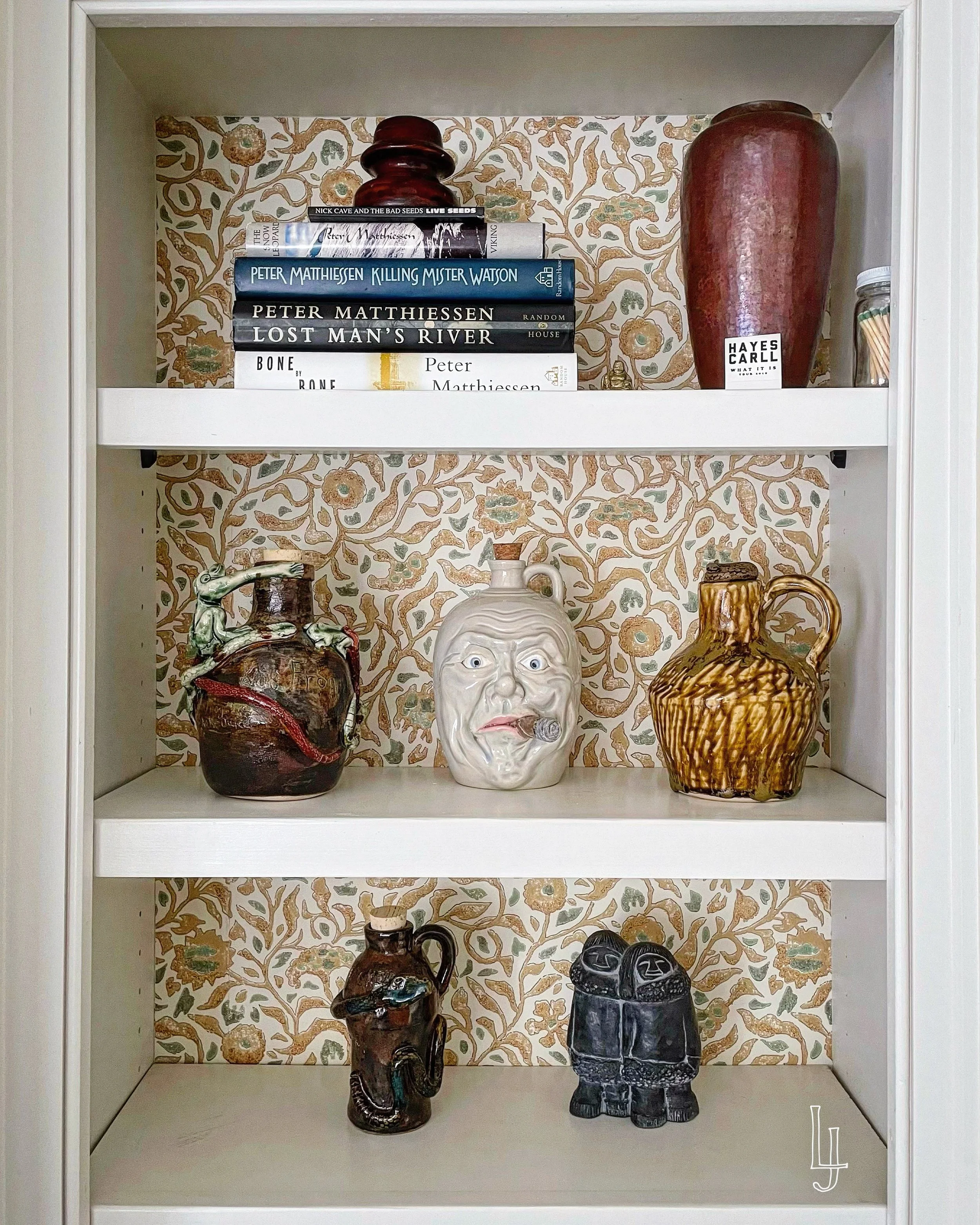 bookshelf, wallpaper, Laura W. Jenkins Interiors