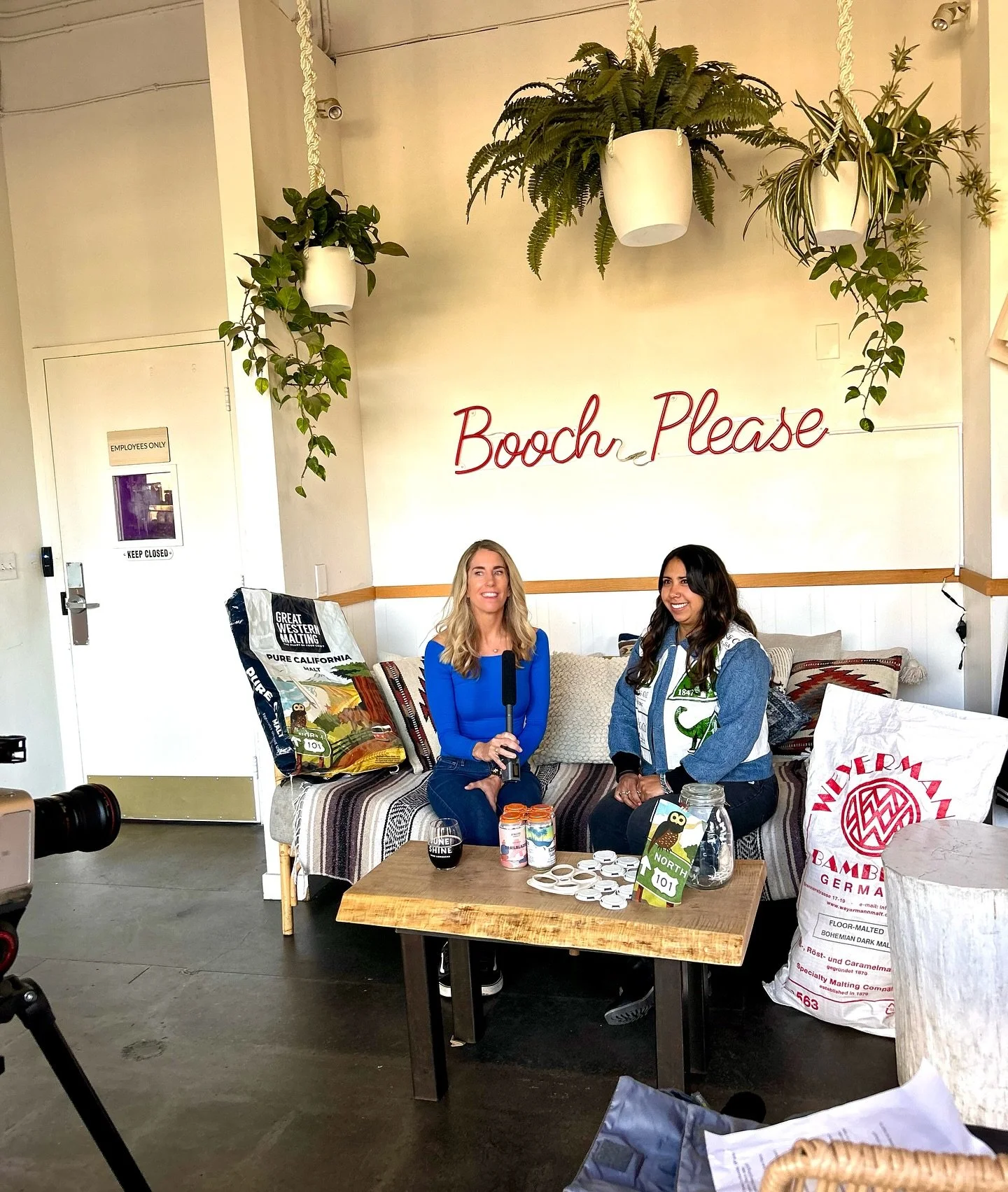 We had an awesome morning interviewing with @erinedwardsbluelife, discussing Brewcycling&rsquo;s recycling efforts in partnership with @juneshineco and @macrebur_southern_california ♻️

Huge thanks to @luke_sutt, davisvasconcellos, and the entire Jun