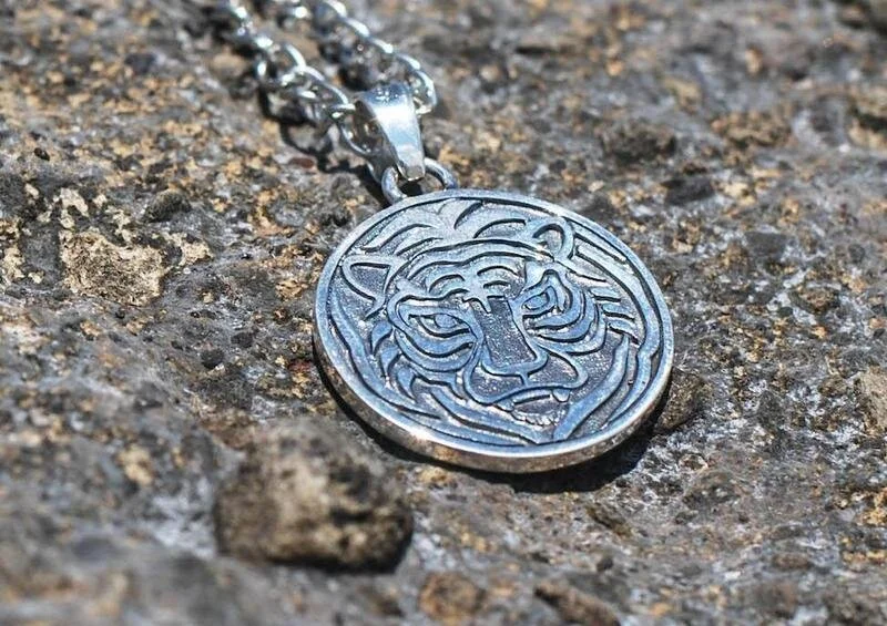 Tiger Pendant in silver by triciakim.co 