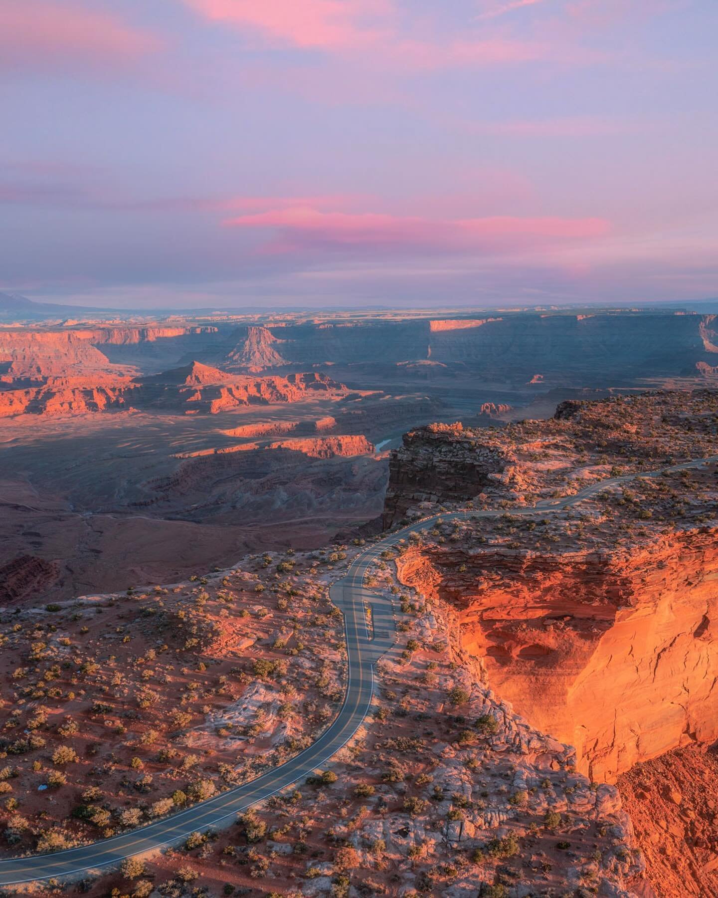 There&rsquo;s truly nothing more majestic than a sunset in Canyon Country 🏜️

#liveoutdoors #outdoortones #earthstoke #usaprimeshot #uswilderness #wonderful_places #escapeandwander #naturegramy #earthcapture #wondermore #hellofrom #awakethesoul #all