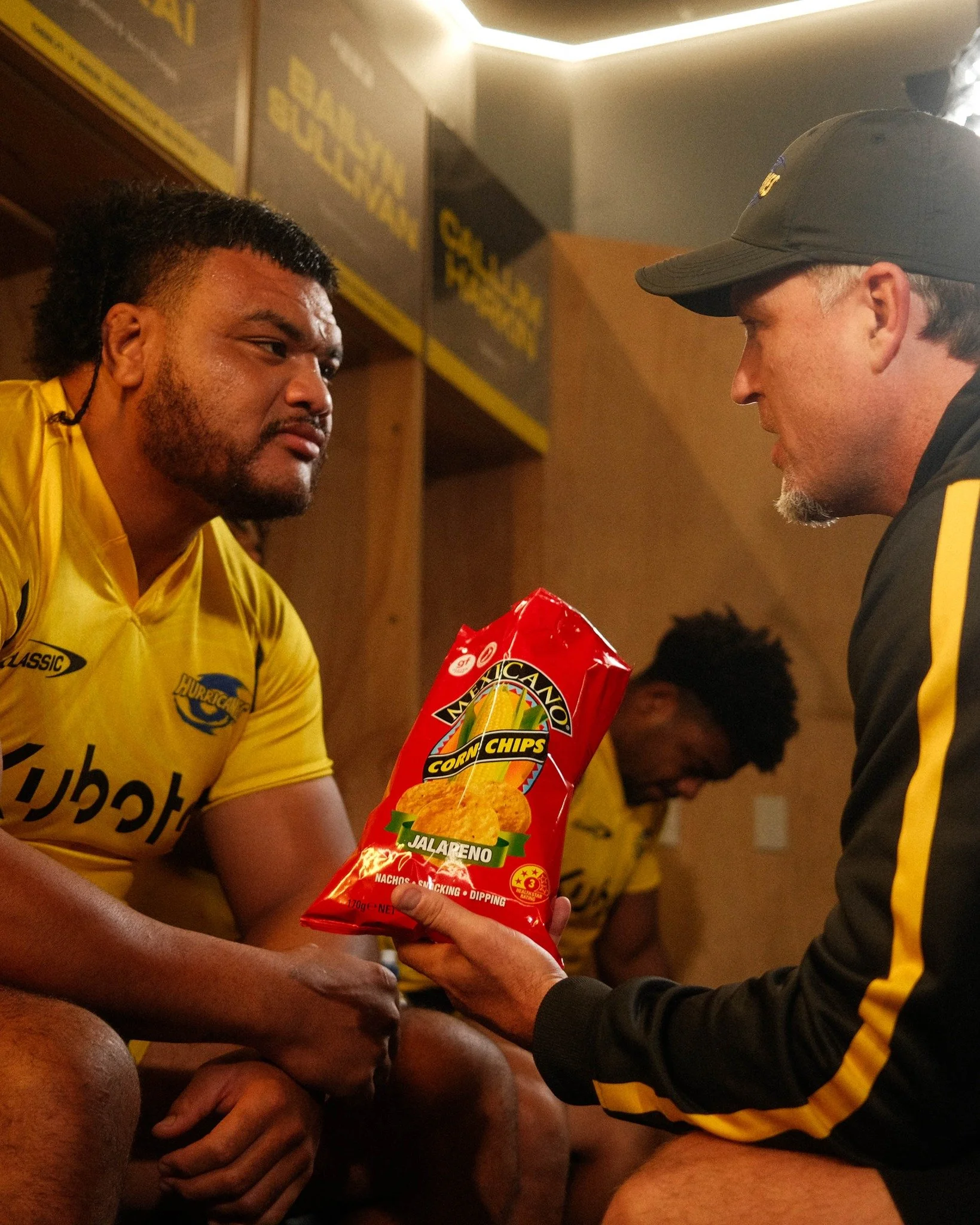It&rsquo;s crunch time 🏉🌪️ Mexicano Corn Chips are proud sponsors of the Hurricanes. Who's taking the win tonight? Comment below! ⬇️ 
#HurricanesRugby
@hurricanesrugby