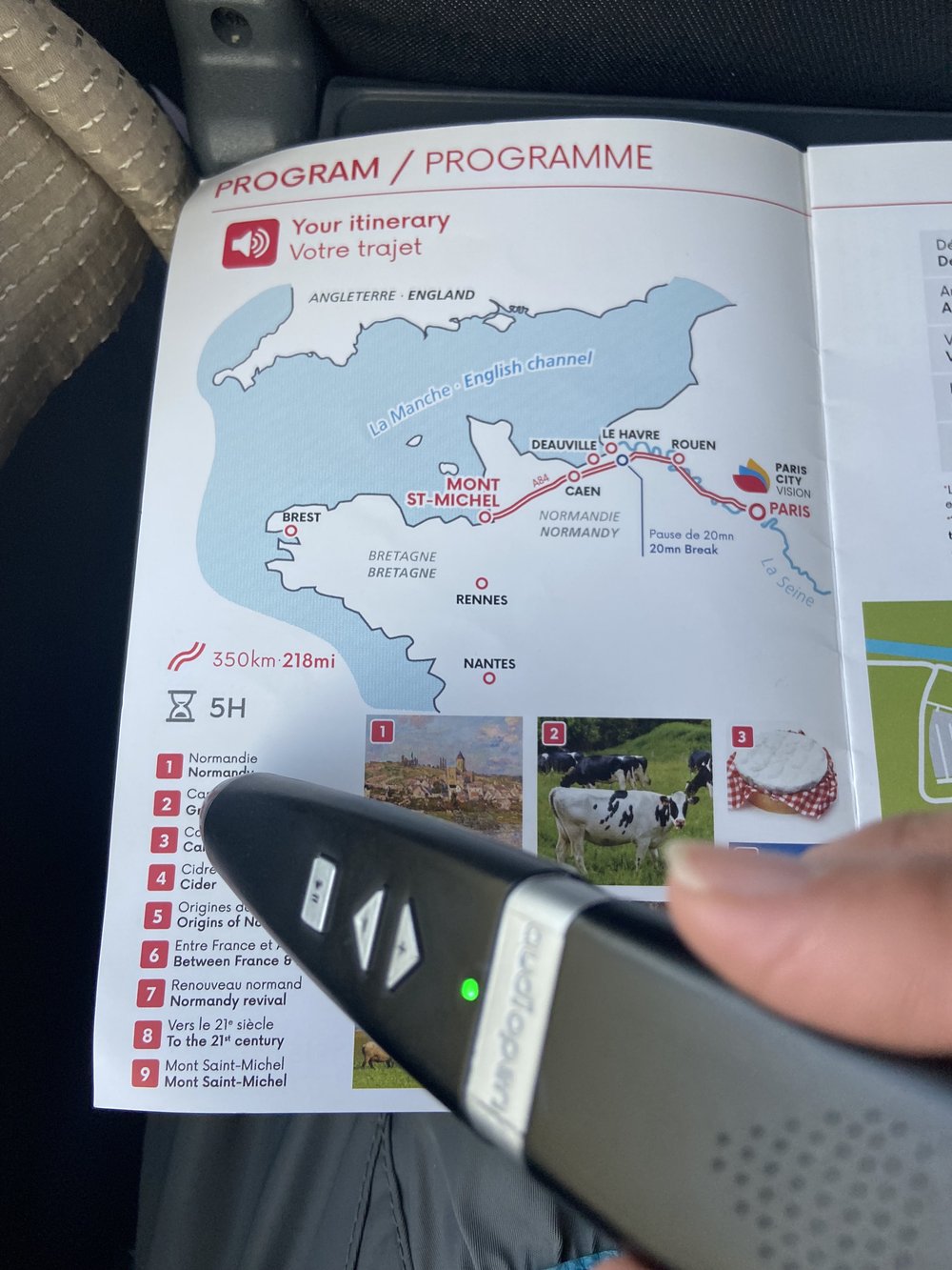 日本語対応のオーディオガイドでモンサンミッシェルの歴史を予習