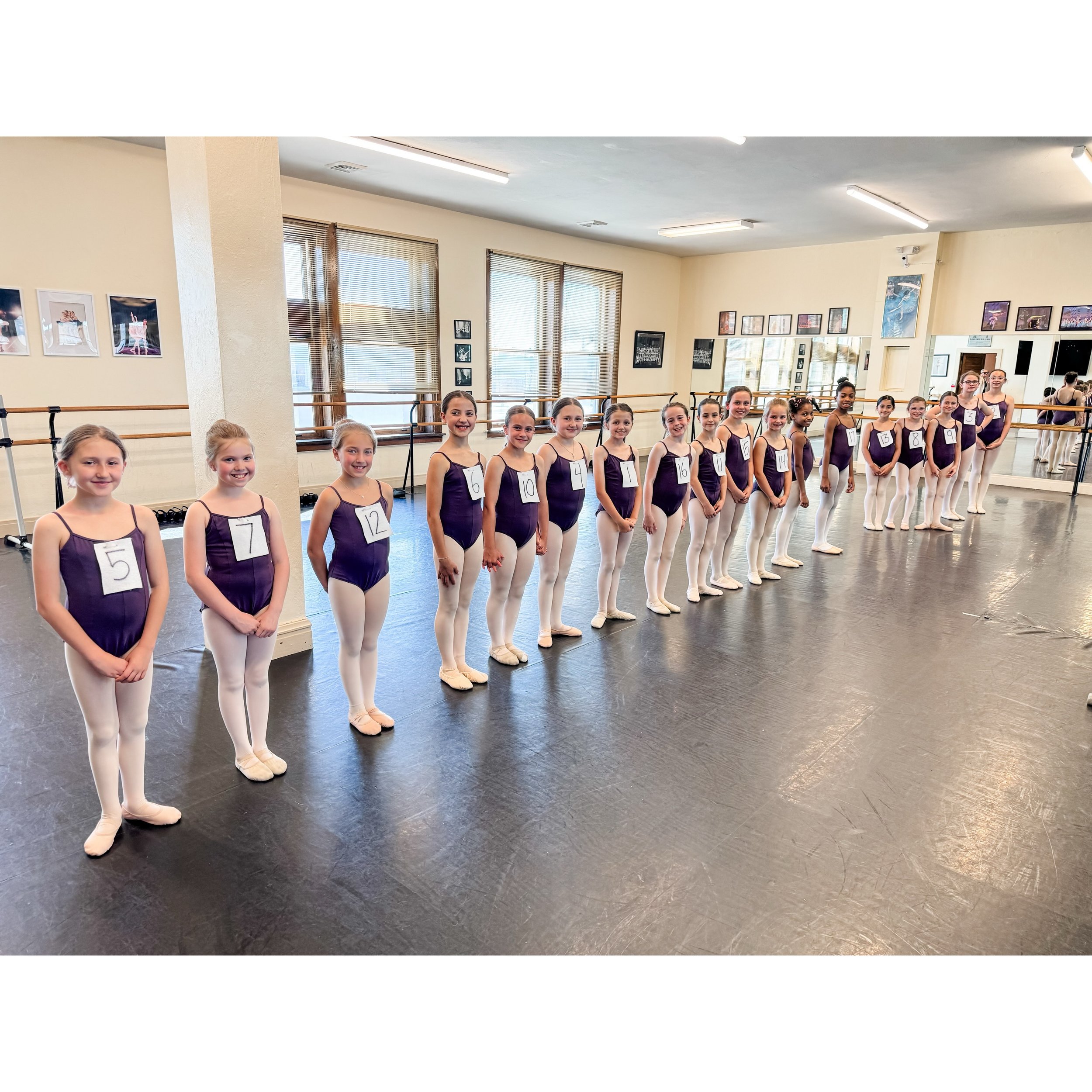 Our purple level JHO girls at their Dracula audition with Syracuse City Ballet! 🦇🩰✨

📸 @balleyla_ 

#jhodance #jho39years #cnydance #localdancestudio #romenydance