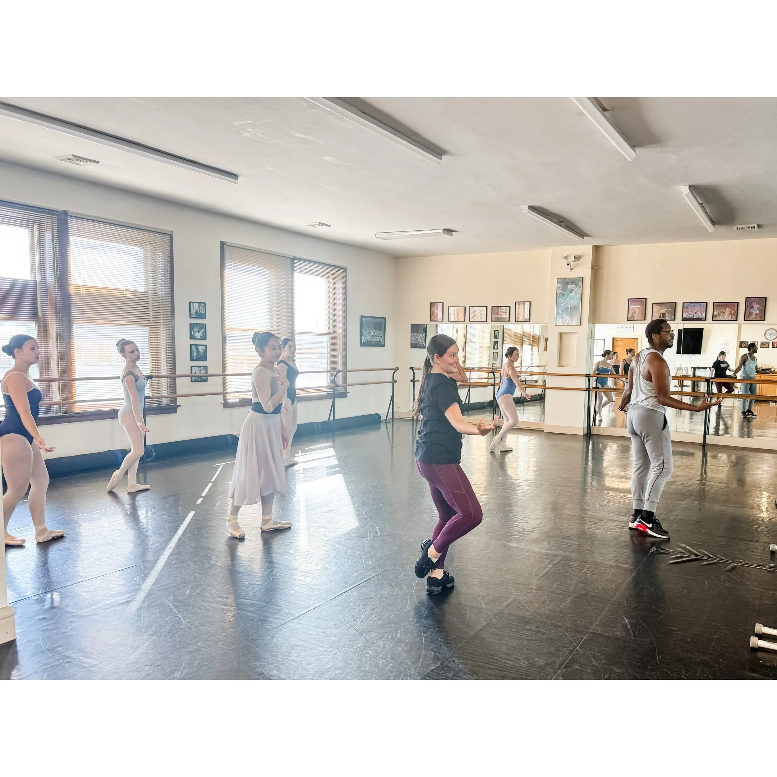 Syracuse City Ballet&rsquo;s Executive &amp; Artistic Director Jayson Douglas and Associate Artistic Director Fallon Gannon are in the studio working with a few of our Blue Level dancers as they gear up for the upcoming Dracula performances! 🖤

We&r