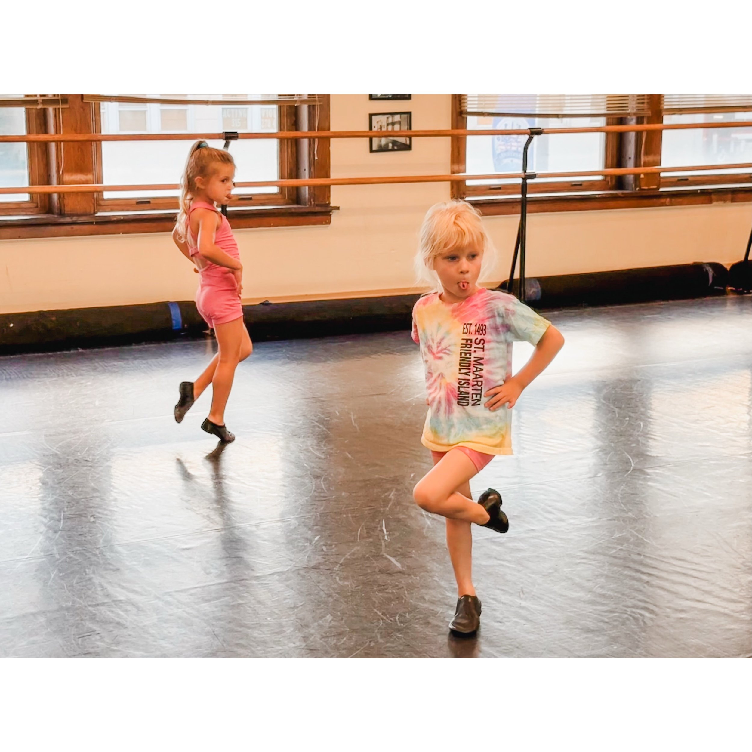 When the sassy jazz walks require a little extra concentration&hellip; out comes the tongue for a little moral support🤭💃🏼✨Double the focus, double the sass! 💖

📸 @balleyla_ 

#jhodance #jho39years #cnydance #localdancestudio #romenydance
