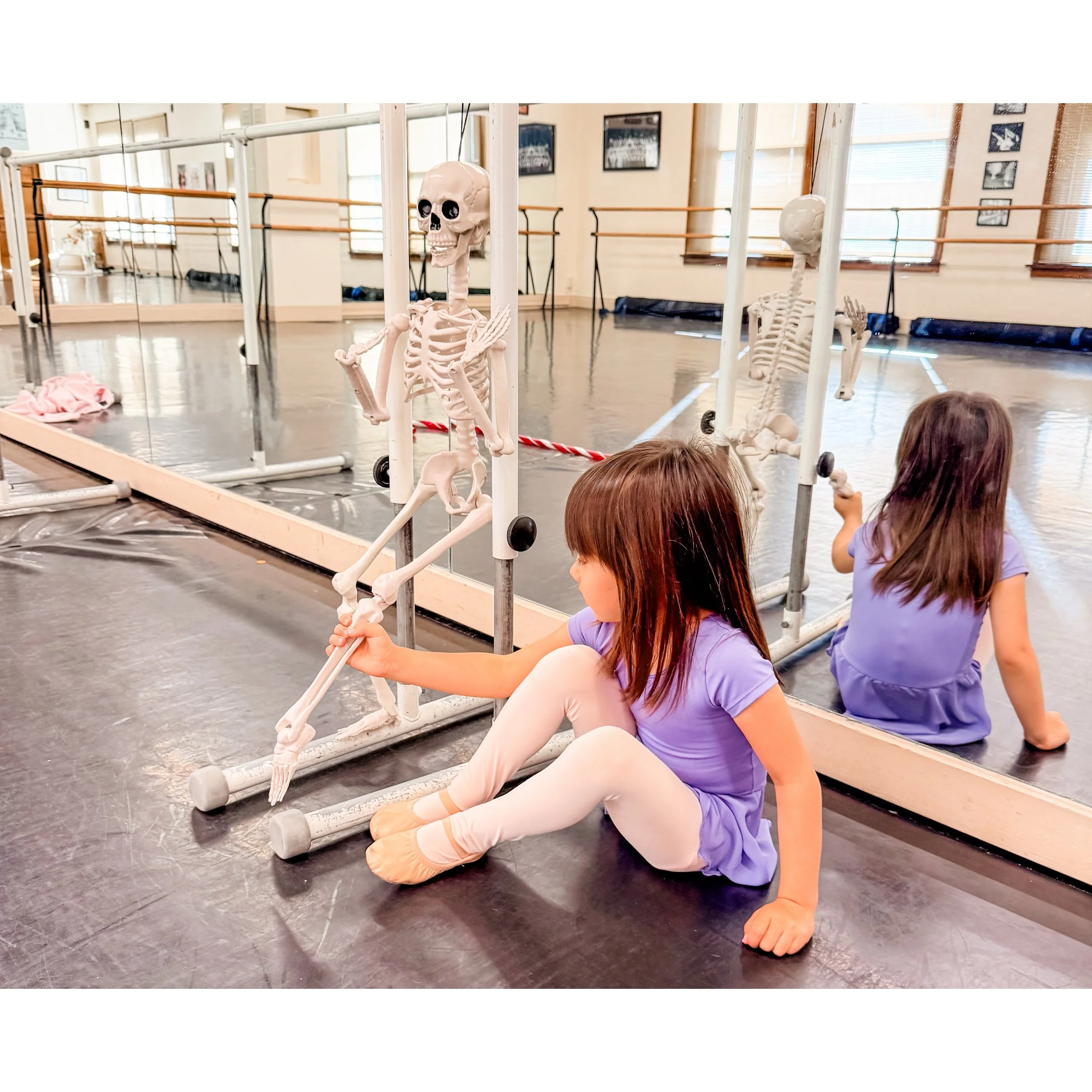 Point those feet Mr Bones! 💀🤍🩰

📸 @balleyla_ 

#jhodance #jho39years #cnydance #localdancestudio #romenydance