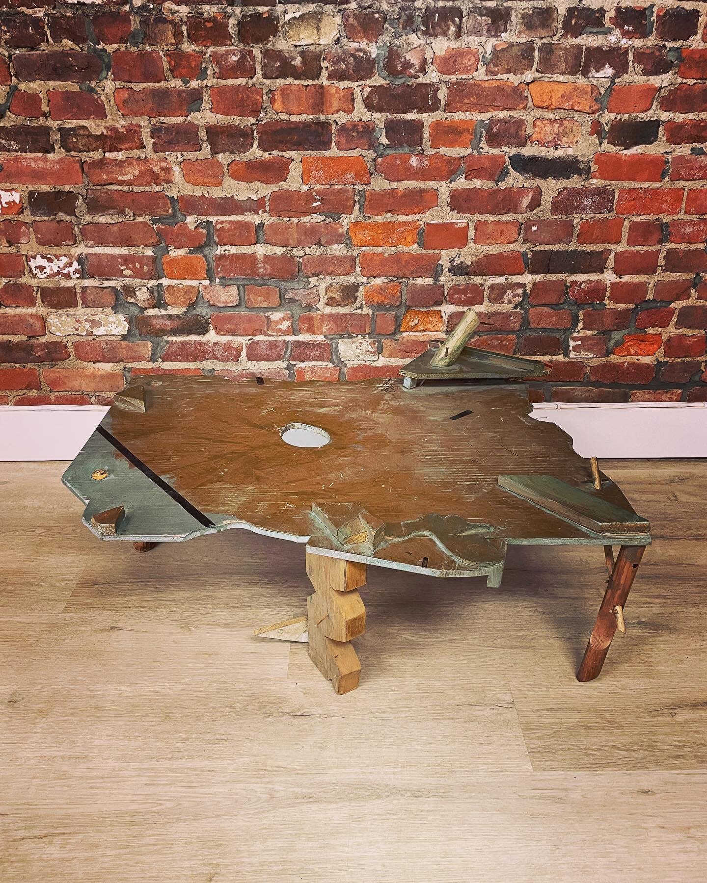 💥For Sale!💥 TABLE 2!  ART ART ART ART ART ART ART.  I love art.  I love sculpture. I love weird shapes and colors whose only reason to be is to look cool. So here&rsquo;s this!  Sculptural art table attributed to NY artist and teacher Robert Hardin