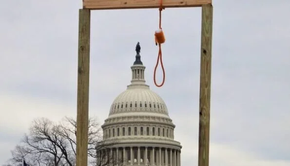 capitol-noose.jpeg